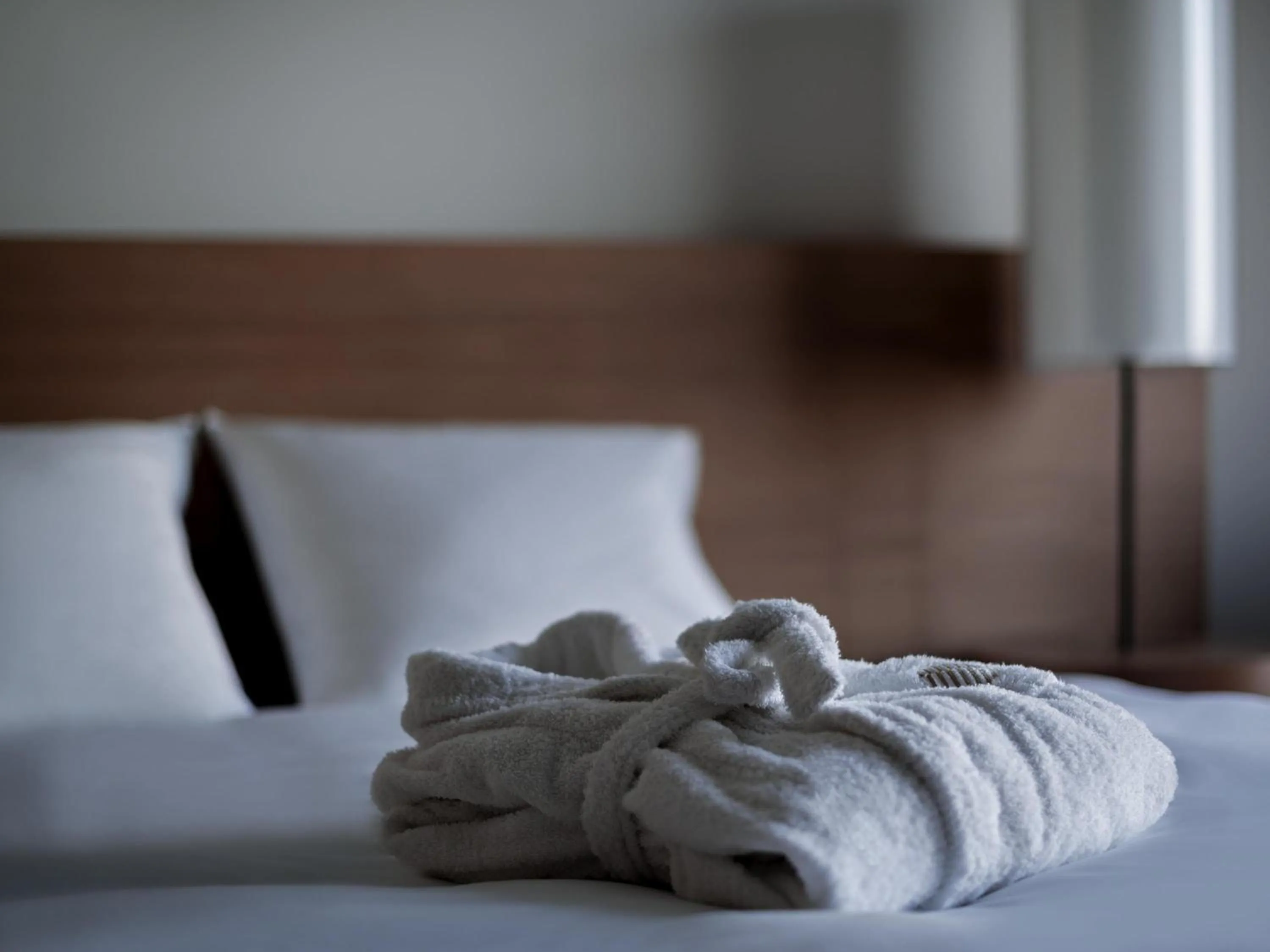 Bedroom, Bed in Pullman Basel Europe