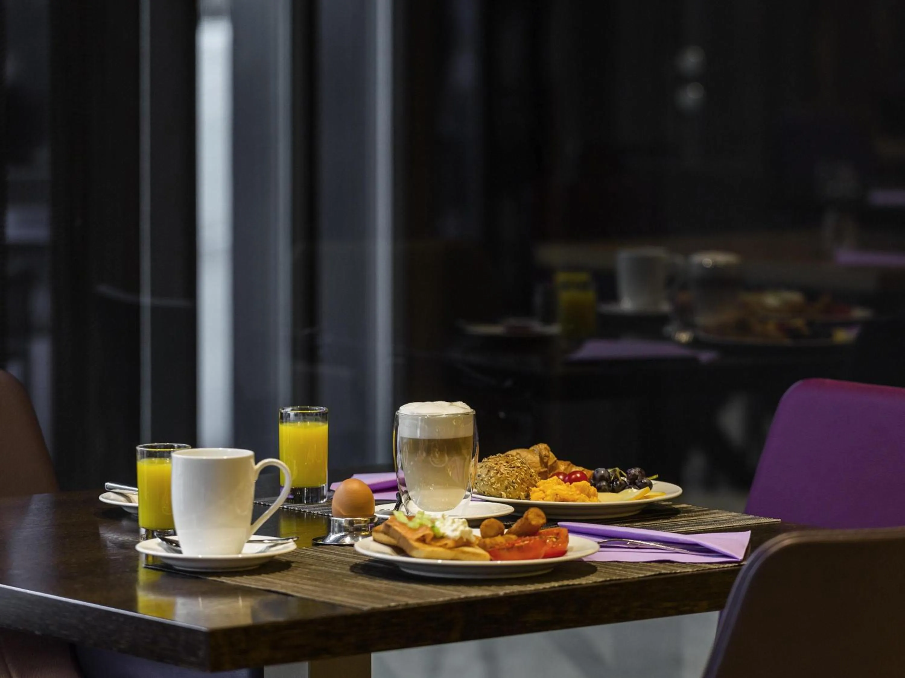 Restaurant/places to eat in Pullman Basel Europe