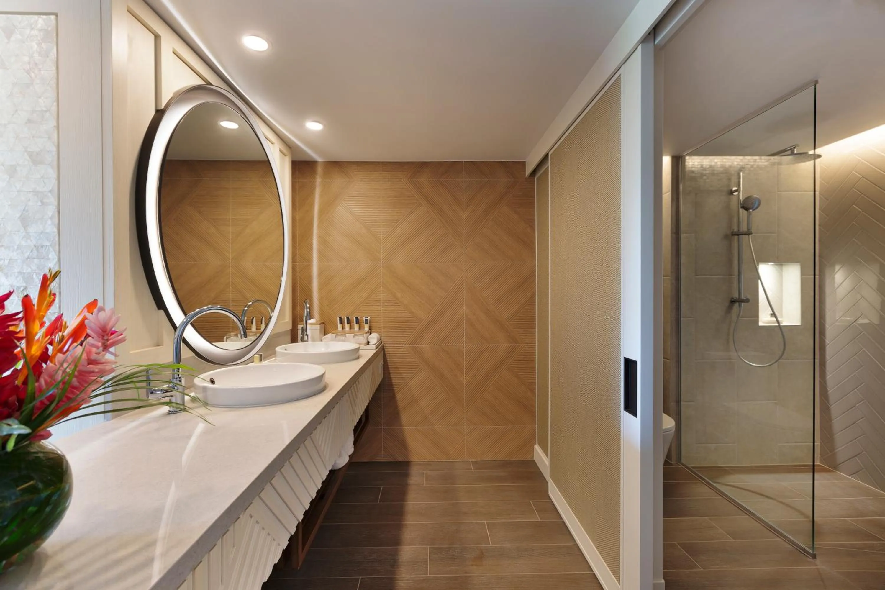 Shower in Sofitel Fiji Resort & Spa