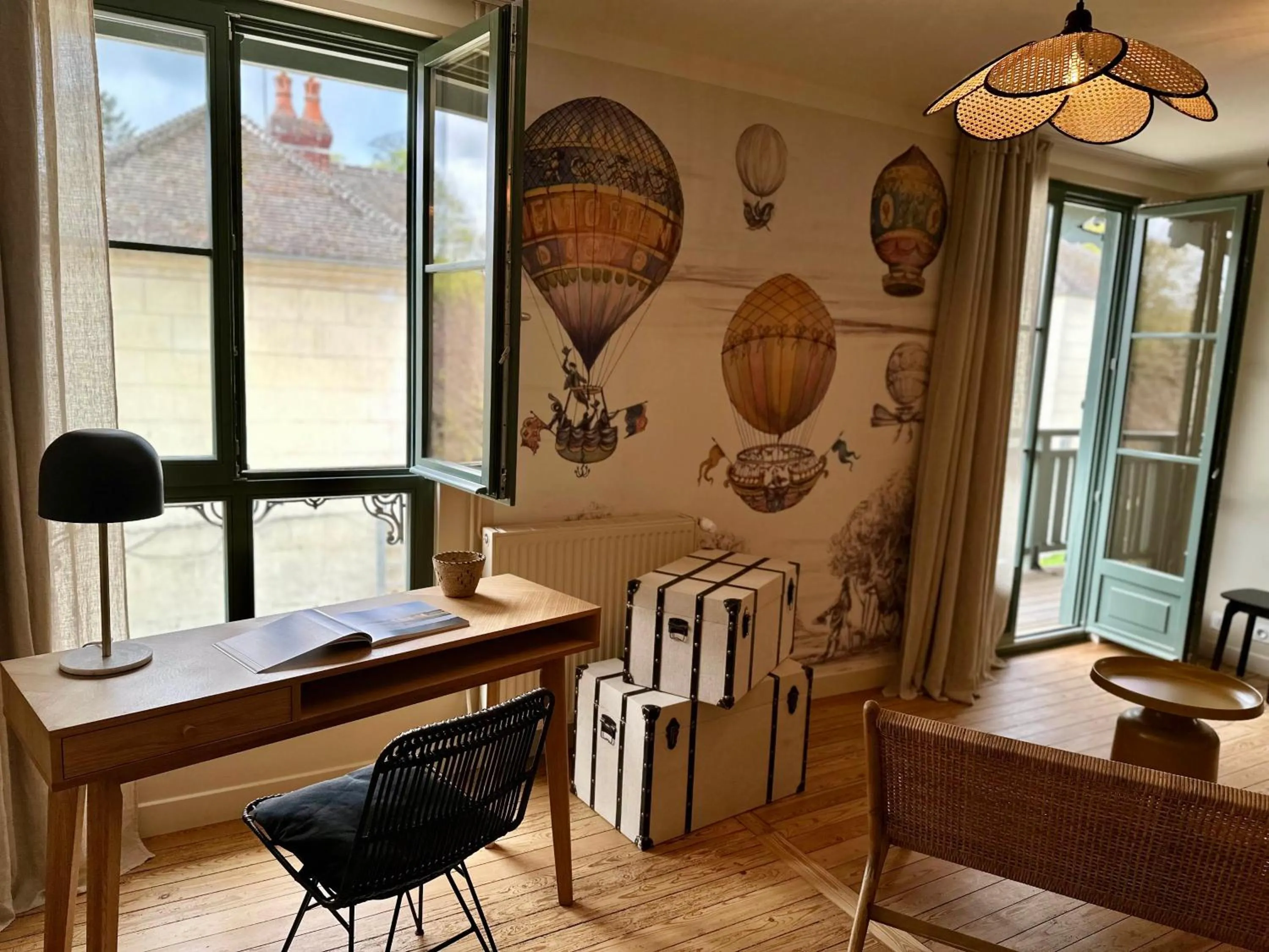 Balcony/Terrace in LA DEMEURE