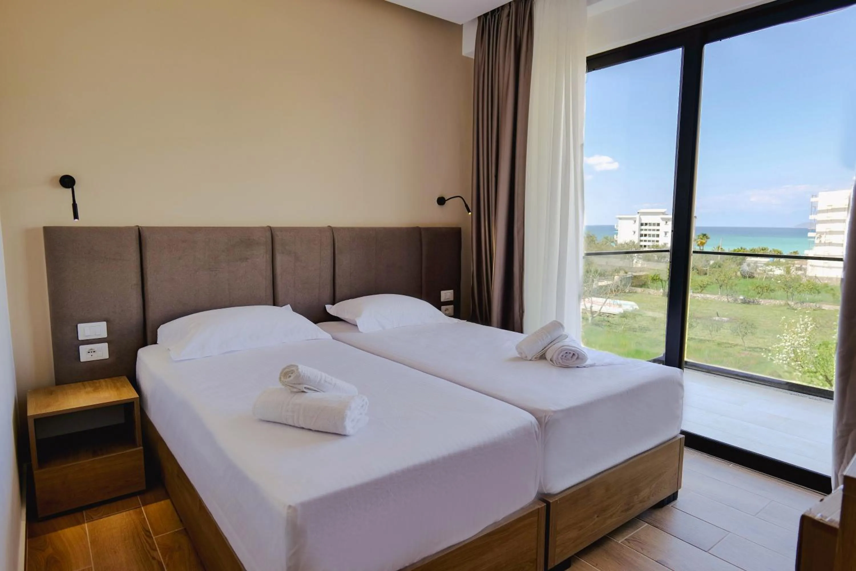Hotel ABA