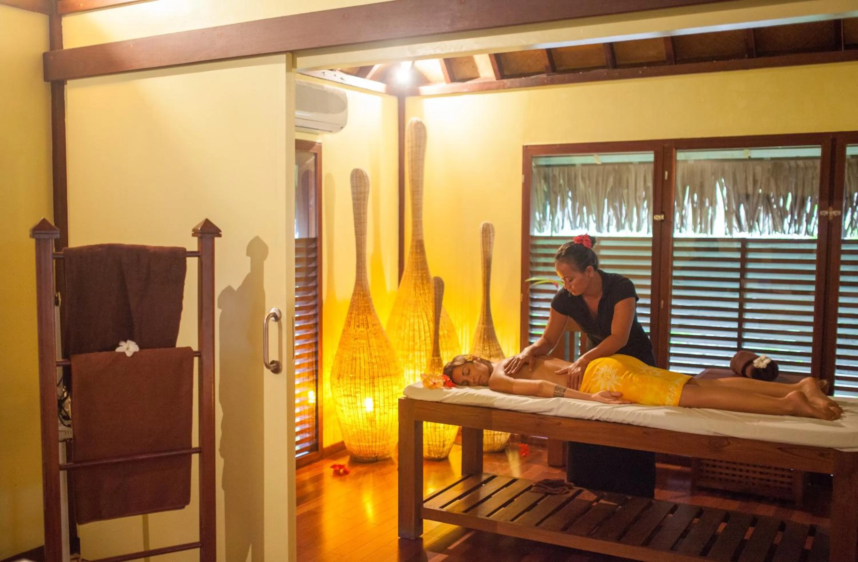 Massage in Sofitel Kia Ora Moorea Beach Resort