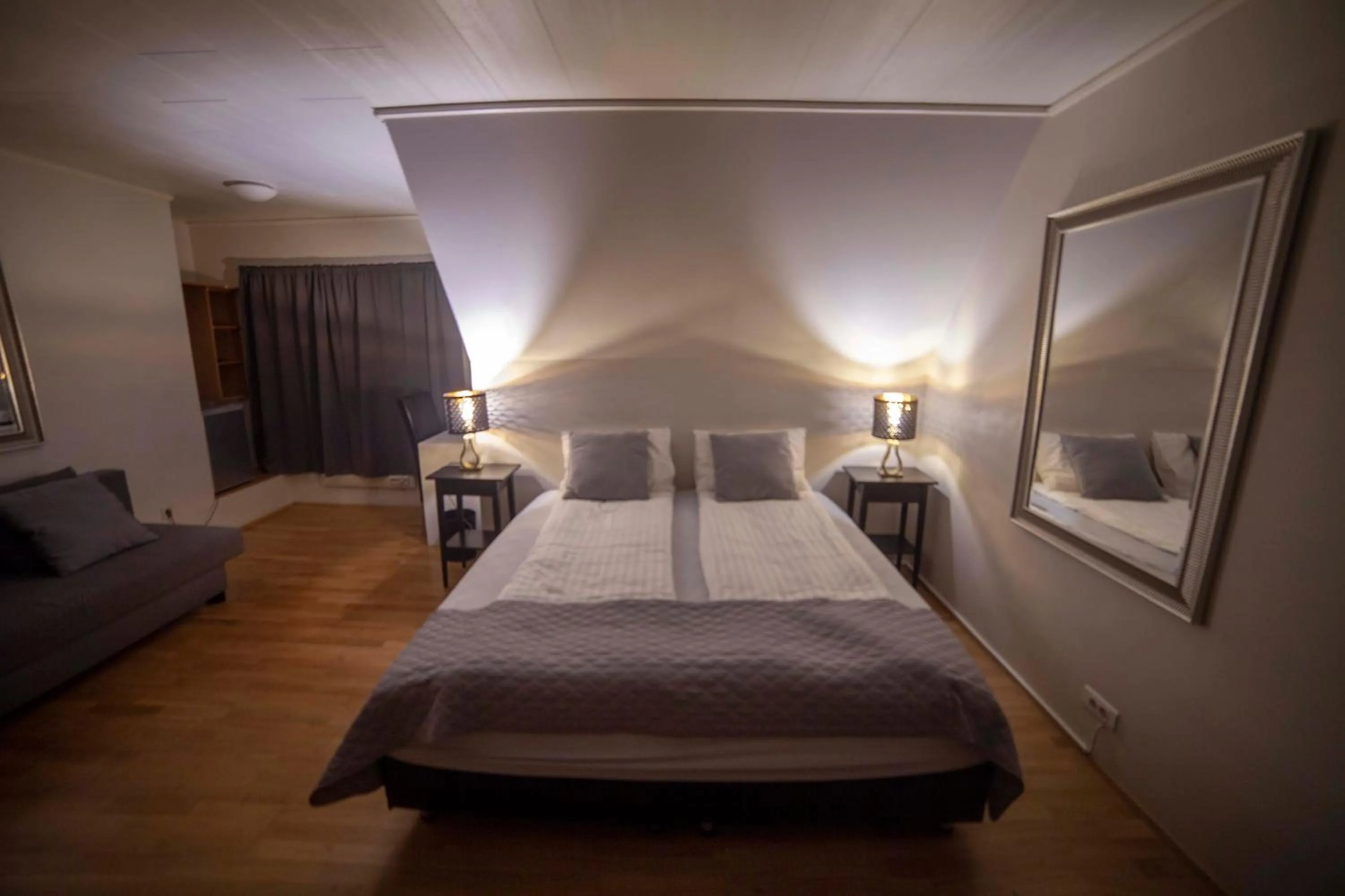 Bedroom, Bed in Kirkjufell Hotel by Snæfellsnes Peninsula West Iceland - Grundarfjordur