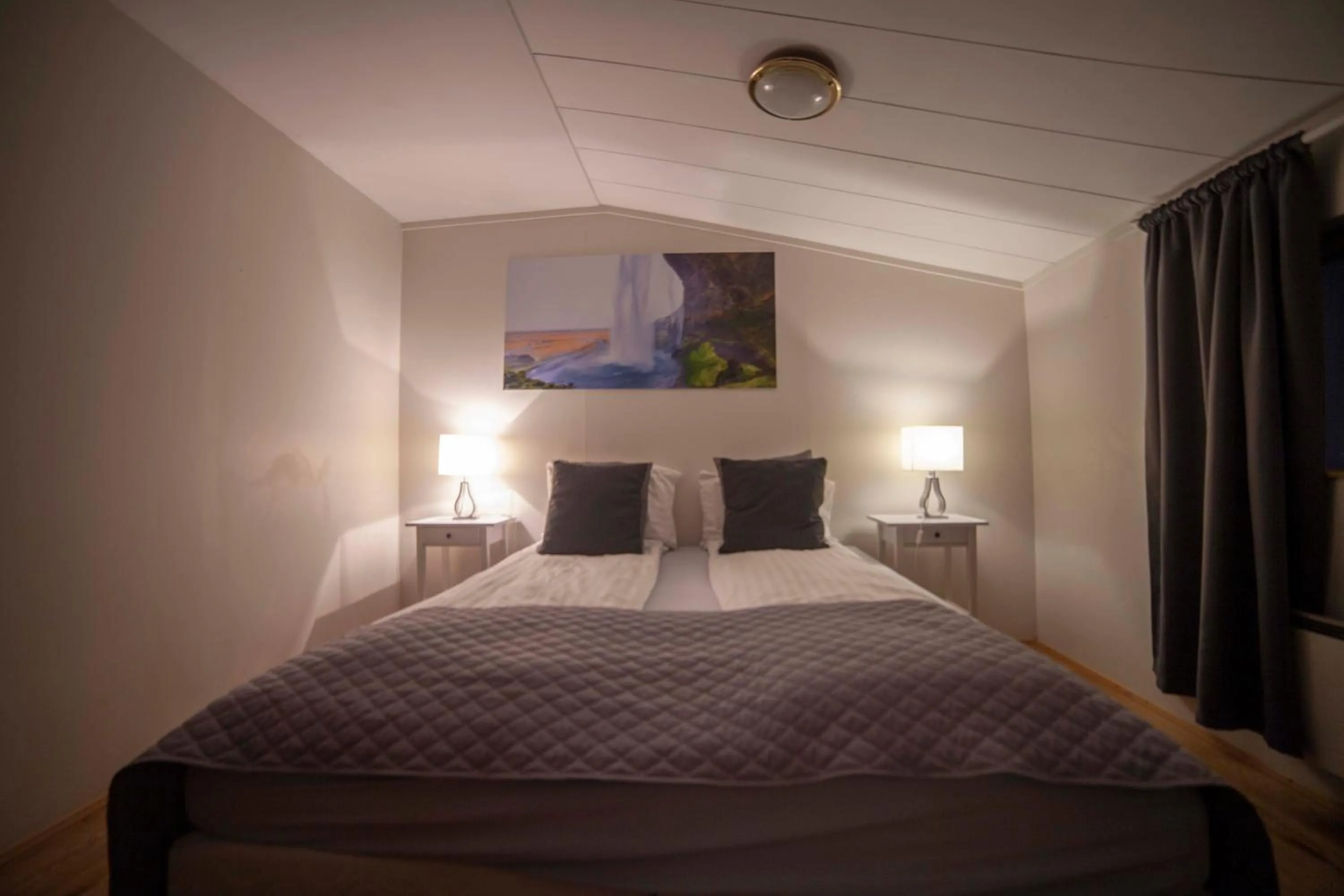 Bedroom, Bed in Kirkjufell Hotel by Snæfellsnes Peninsula West Iceland - Grundarfjordur