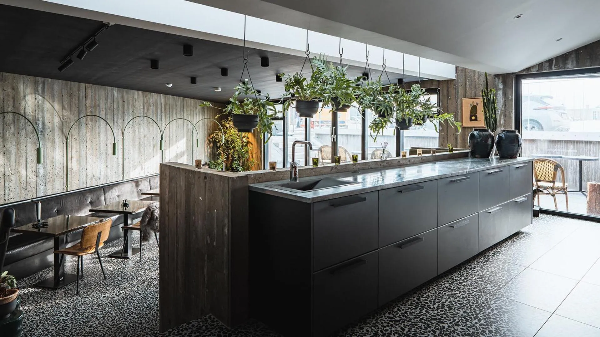 Restaurant/places to eat in Hotel Leifur Eiriksson