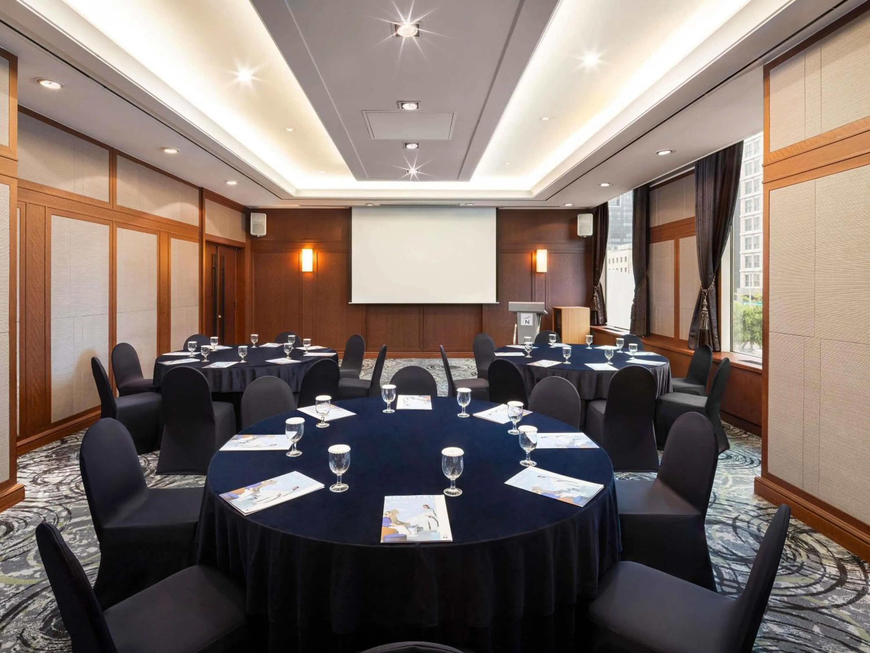 Meeting/conference room in Novotel Ambassador Seoul Gangnam