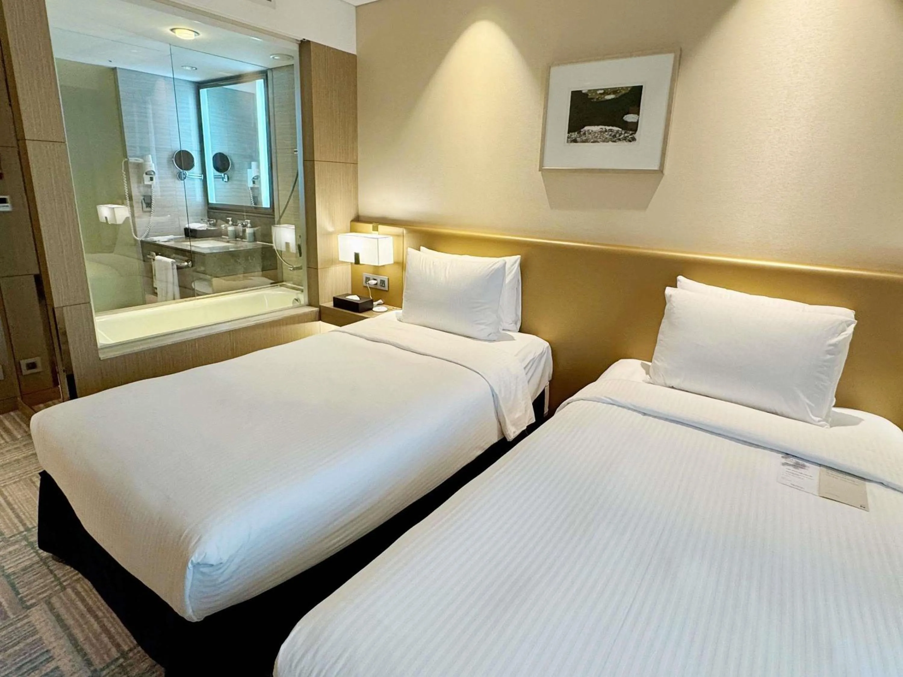 Bedroom, Bed in Novotel Ambassador Seoul Gangnam