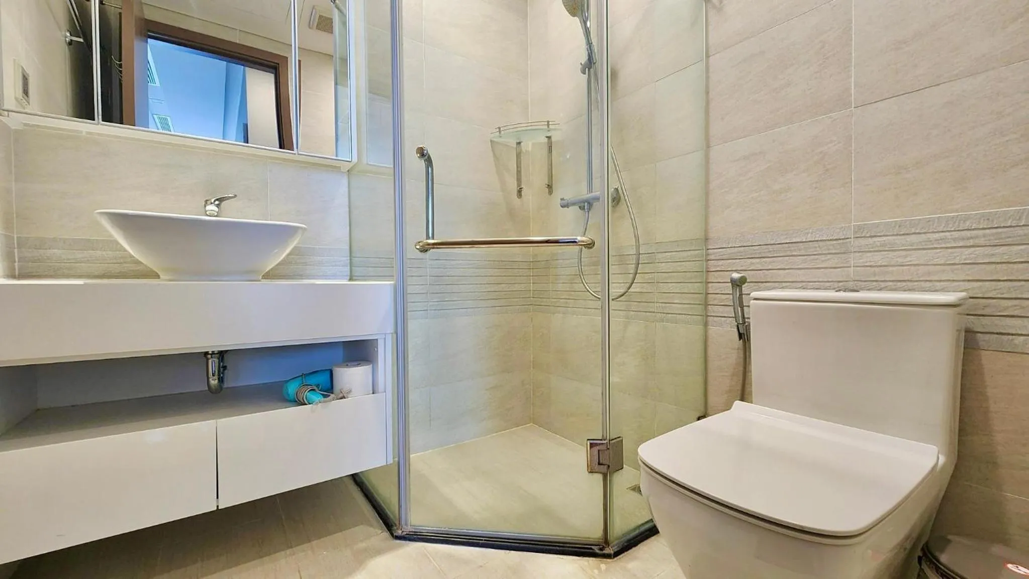 Bathroom in Vinhomes Metropolis Residence
