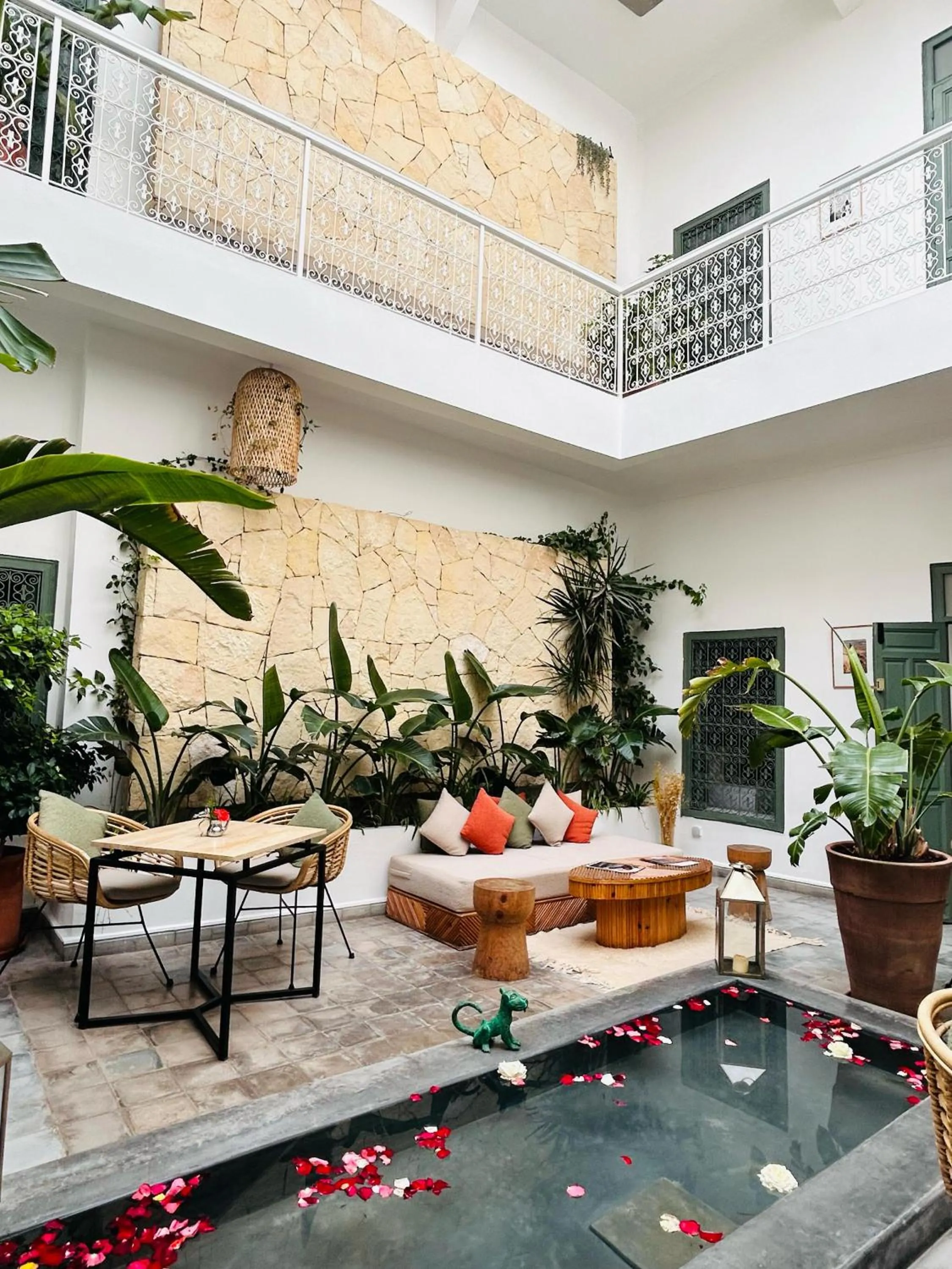 Patio in Riad Villa Wengé & Spa