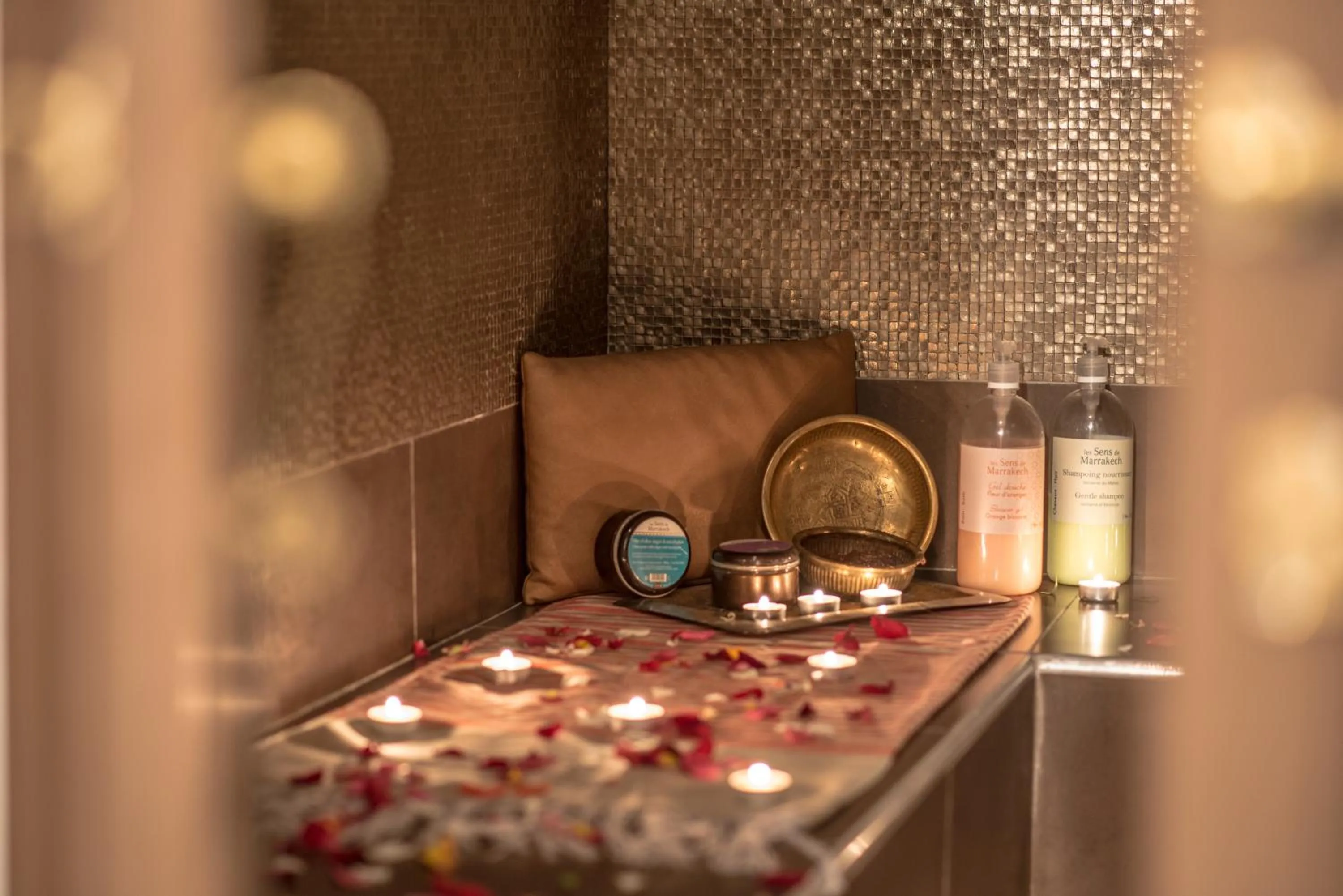 Steam room in Riad Villa Wengé & Spa