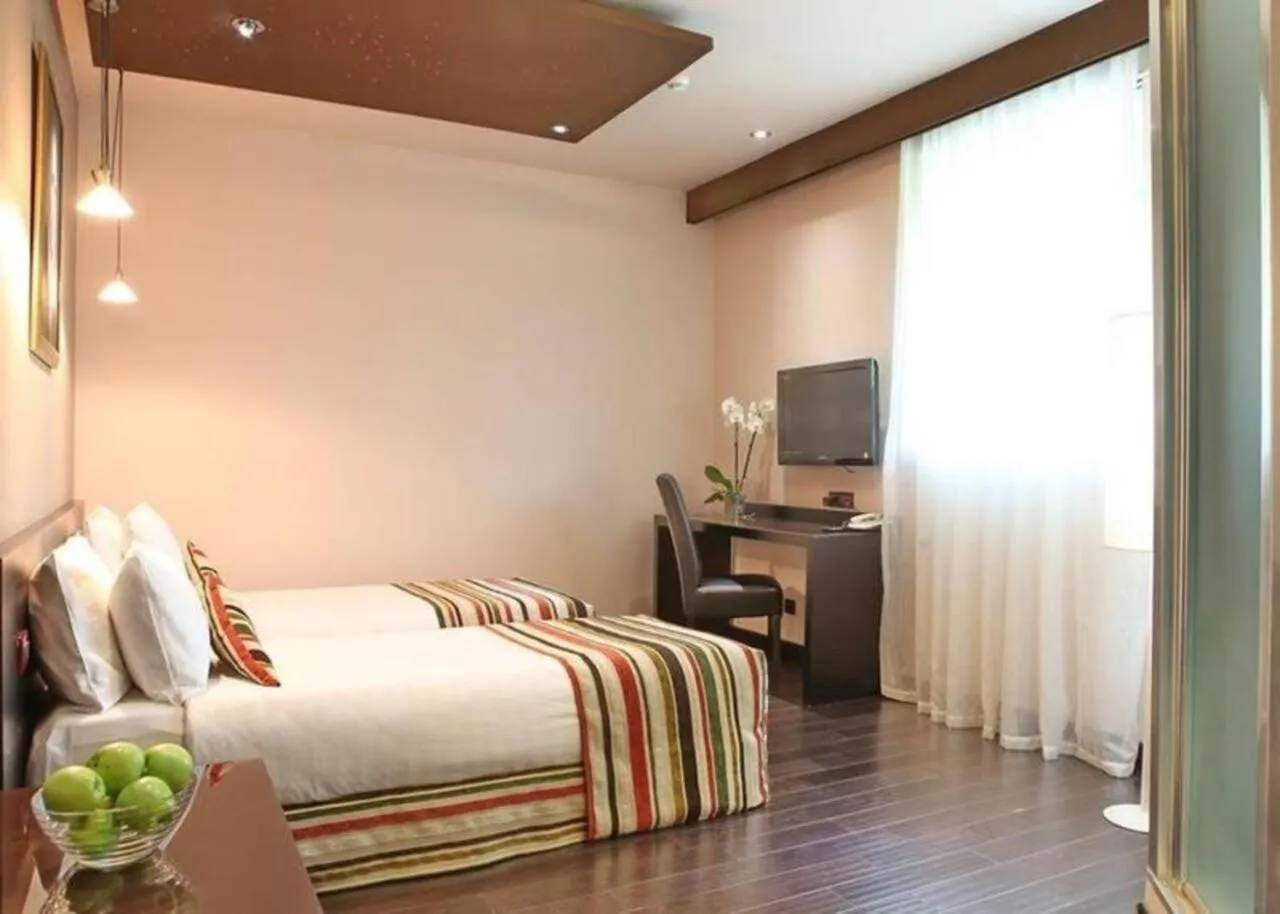 Bed in Design Hotel Mr President