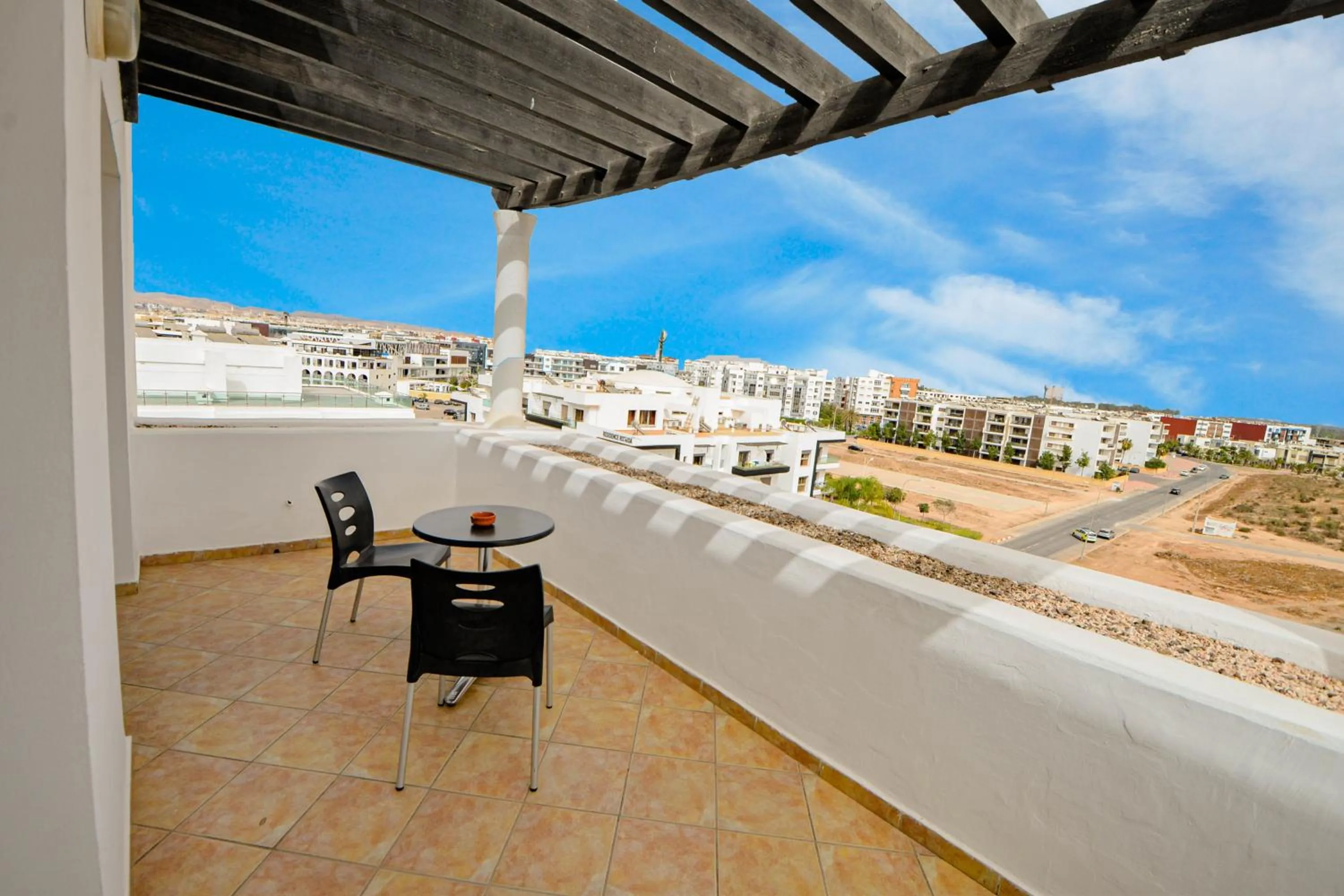 Balcony/Terrace in Intouriste Hôtel & Suites