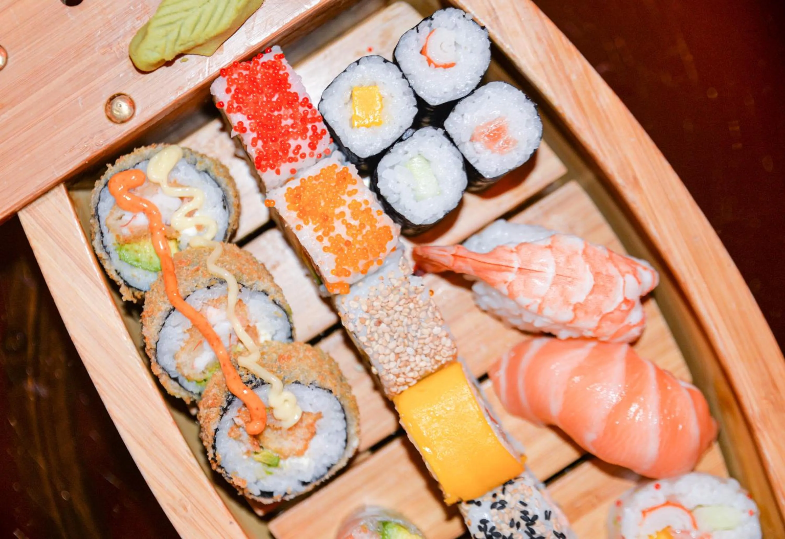 Restaurant/places to eat in Intouriste Hôtel & Suites