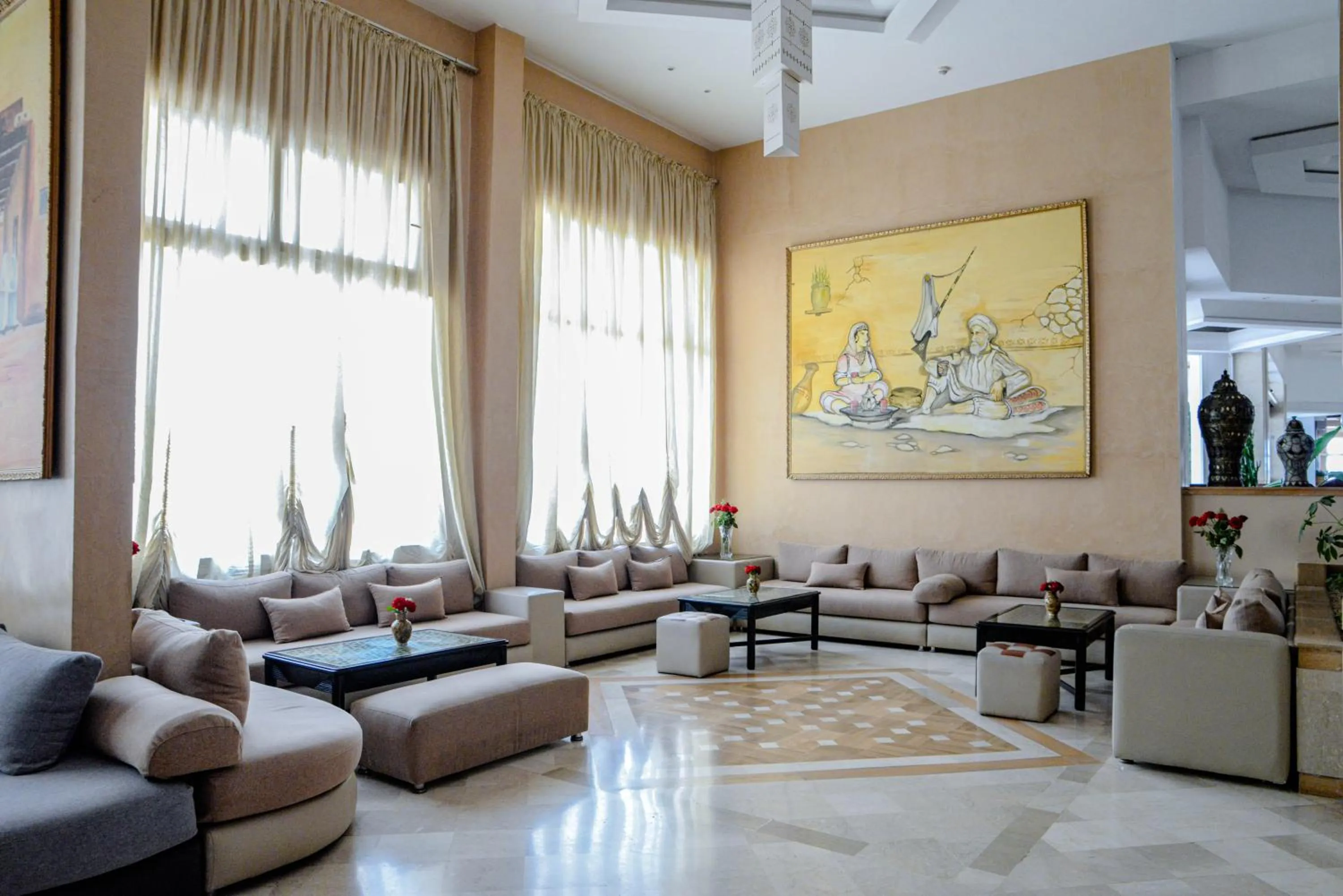 Seating area in Intouriste Hôtel & Suites