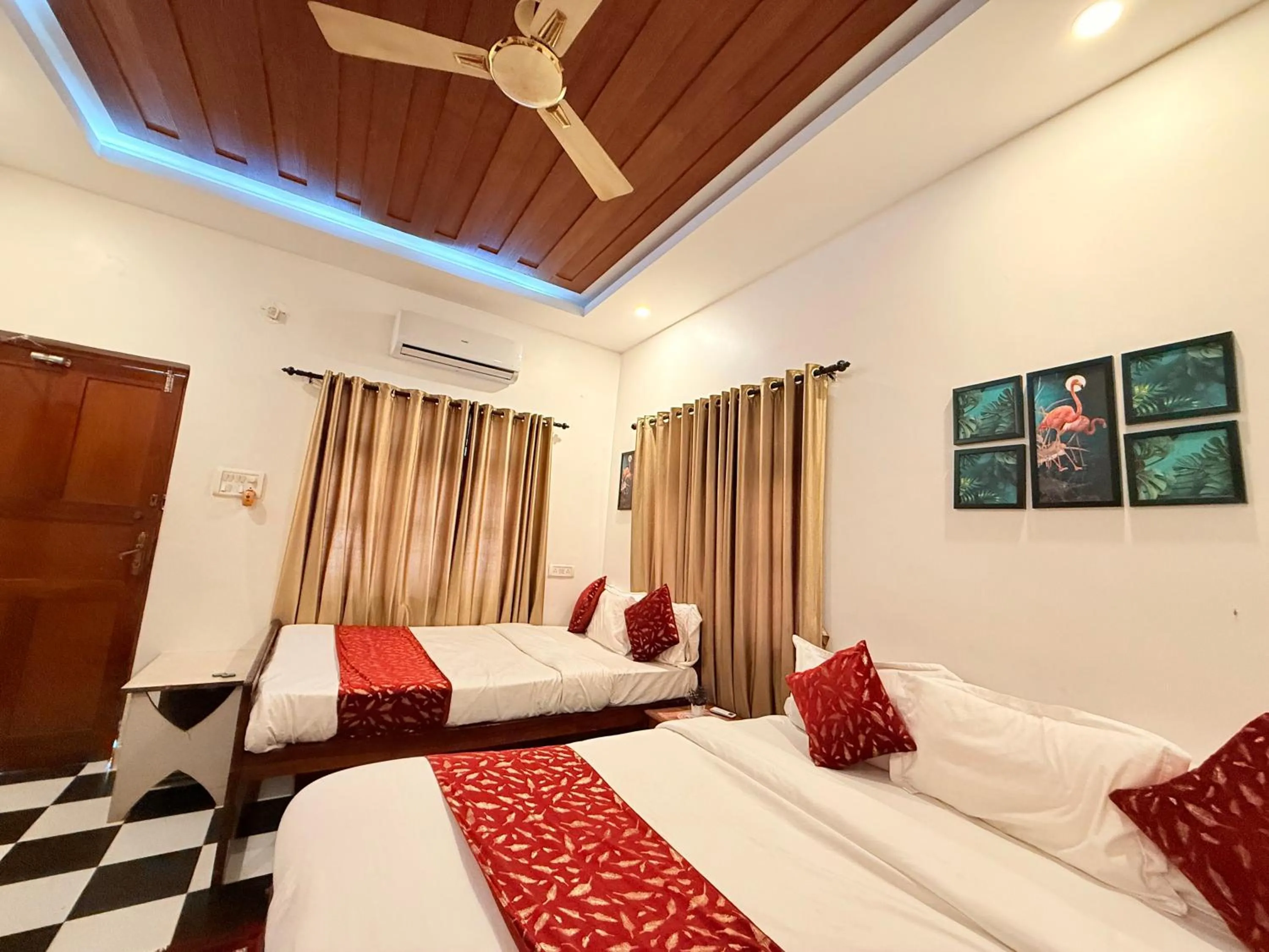 Photo of the whole room, Bed in Red Sea Beach Resort