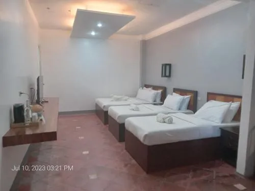 Dumaguete Seafront Hotel