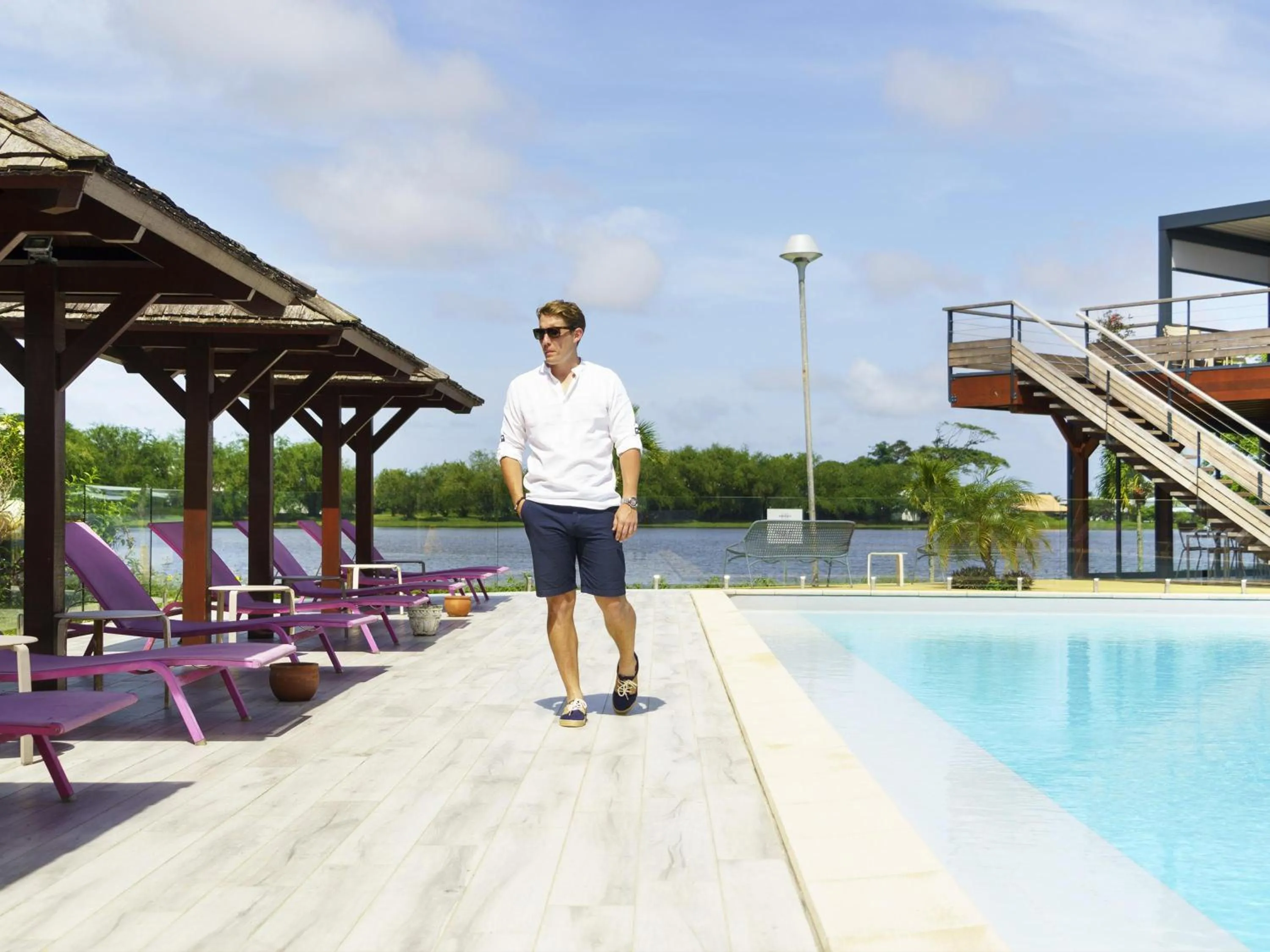 Pool view in Hotel Mercure Kourou Ariatel