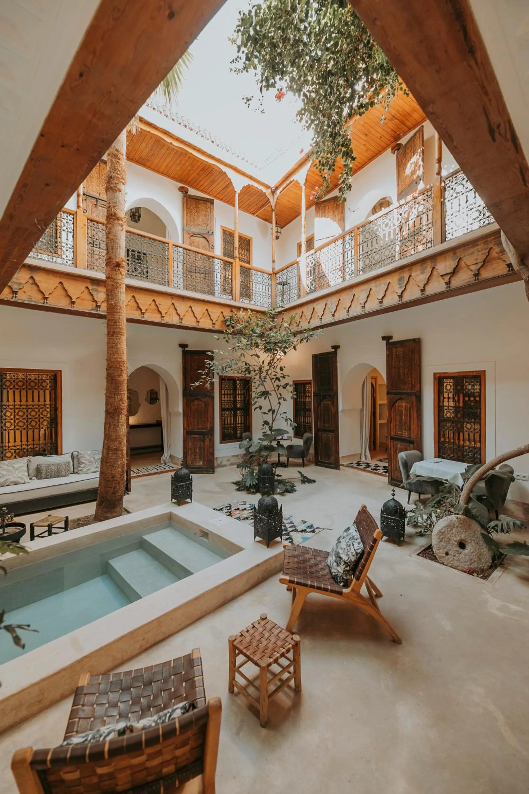 Property building in Riad Djebel