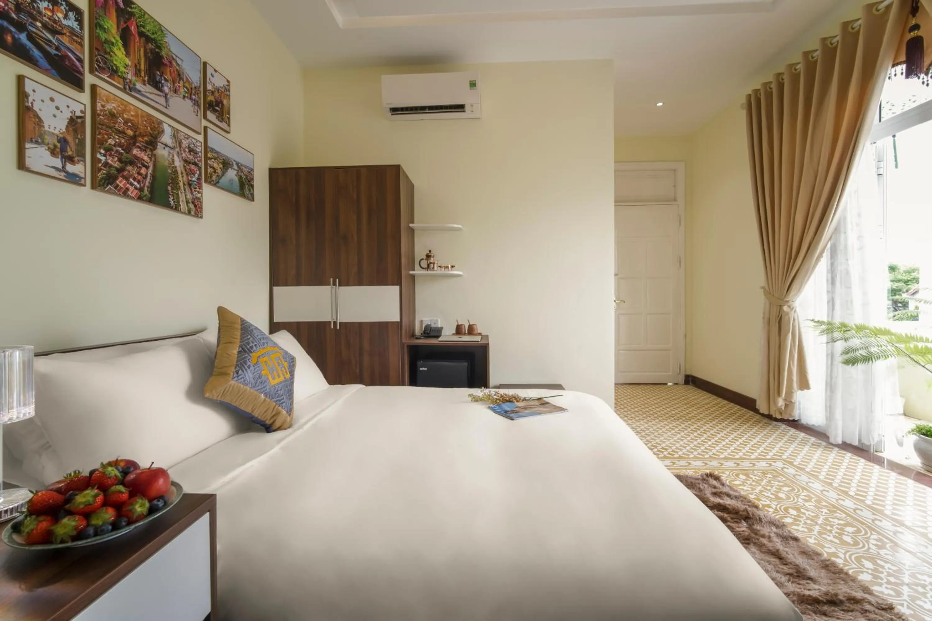 Bed in Hawal Boutique Villa Hoi An