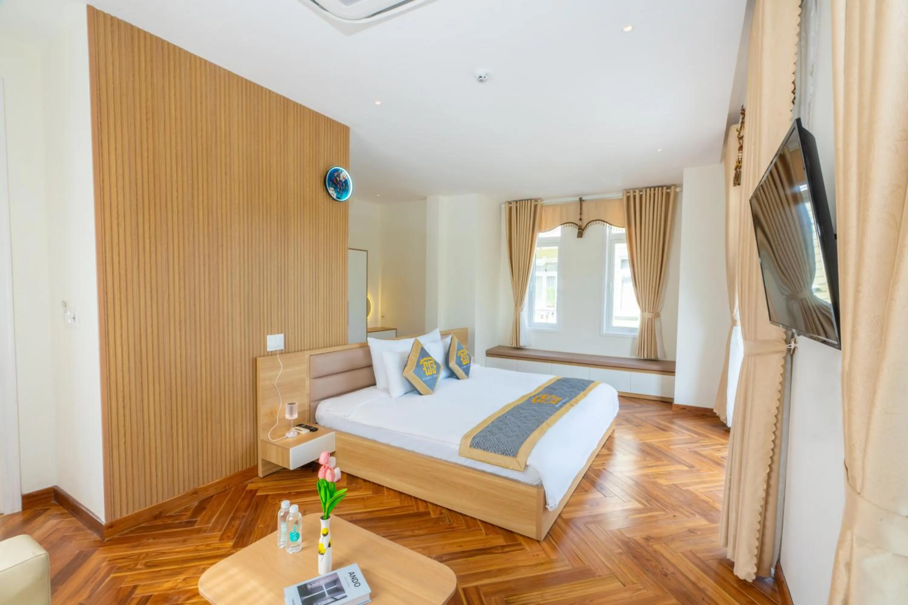 Bed in Hawal Boutique Villa Hoi An