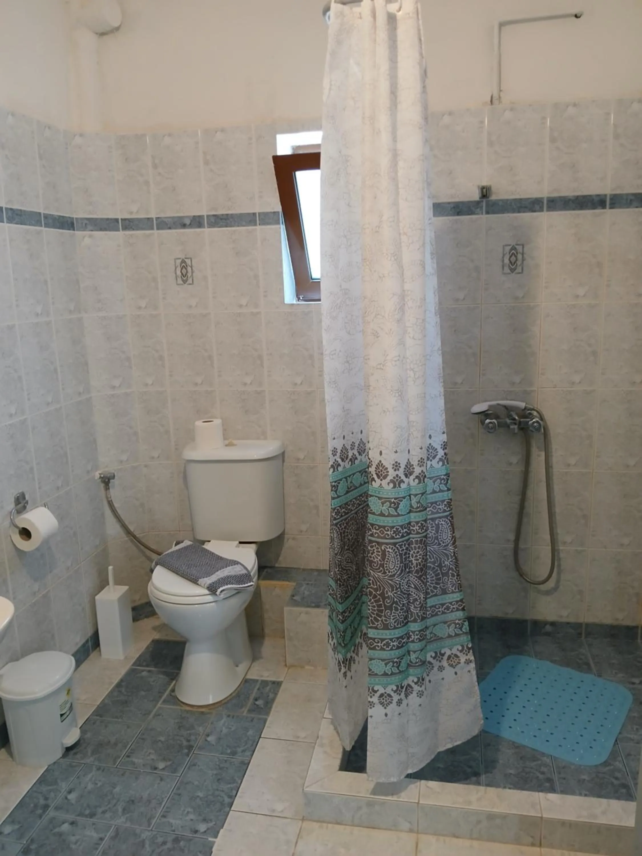 Bathroom in GOLDEN BEACH