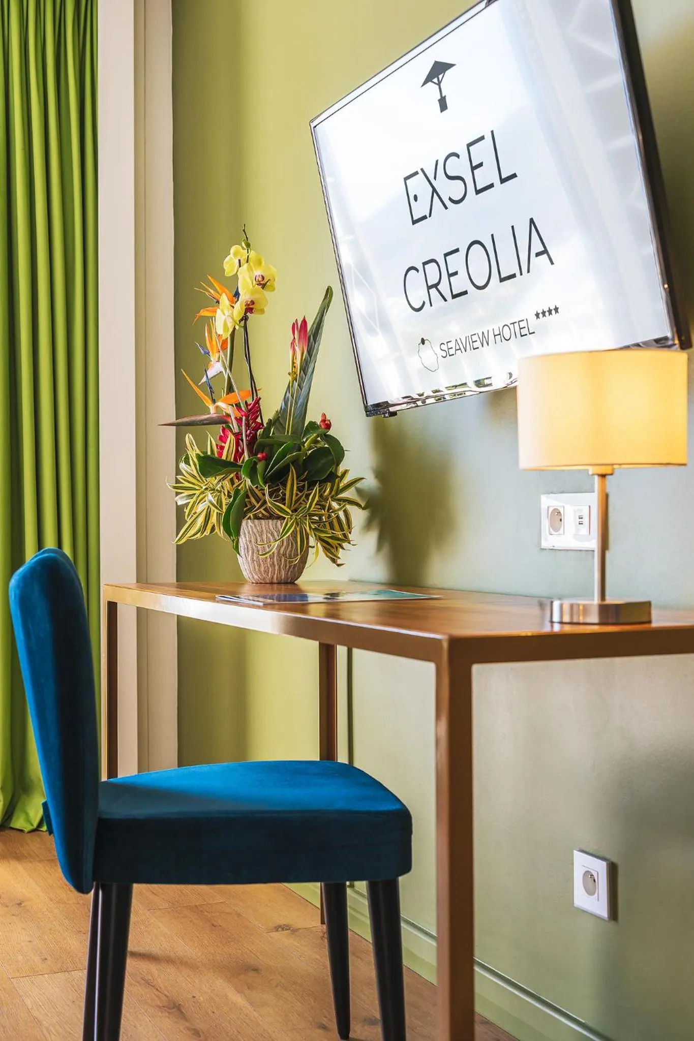 Property logo or sign in Hôtel Exsel Créolia