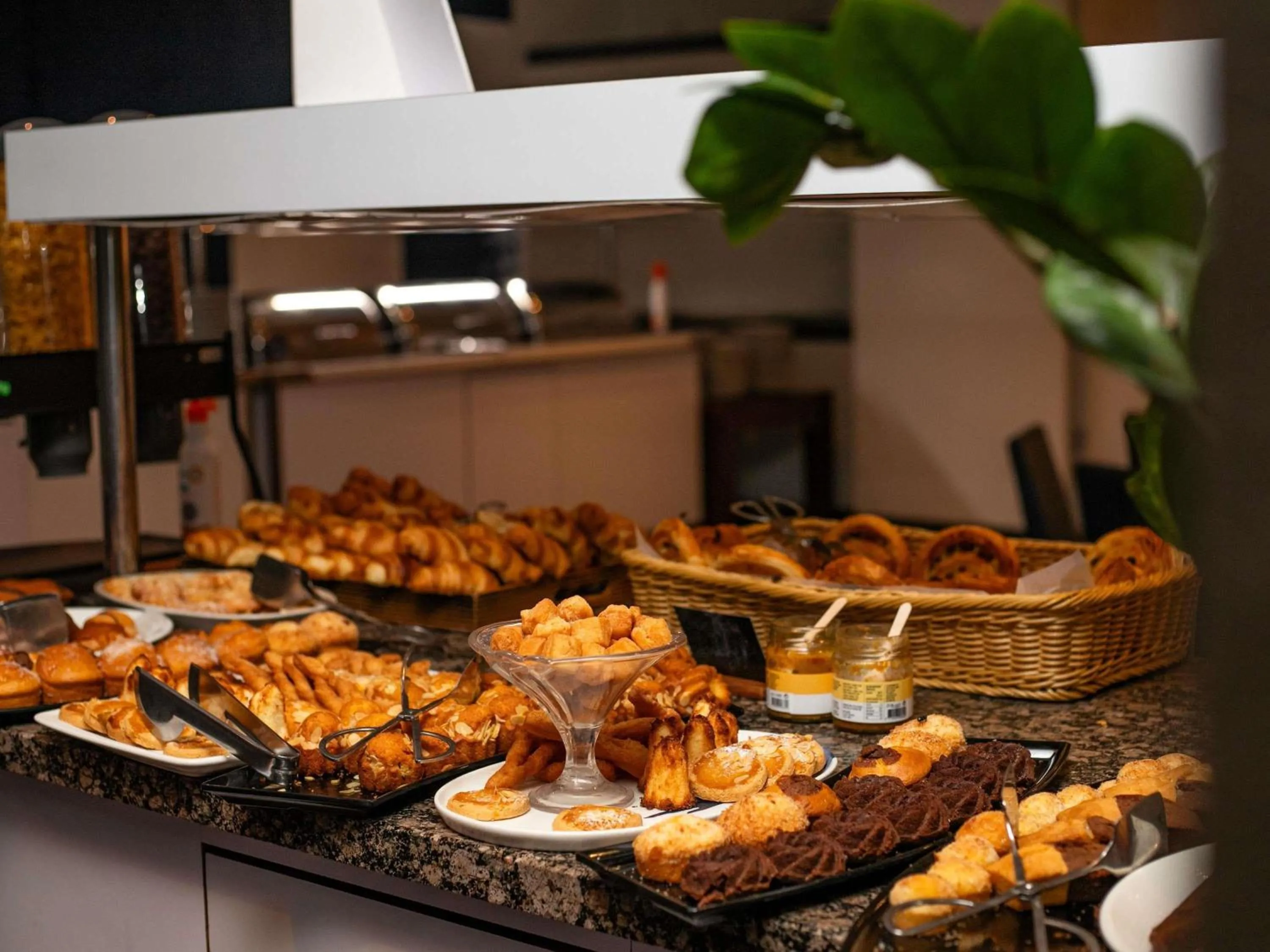 Breakfast in Novotel Dakar