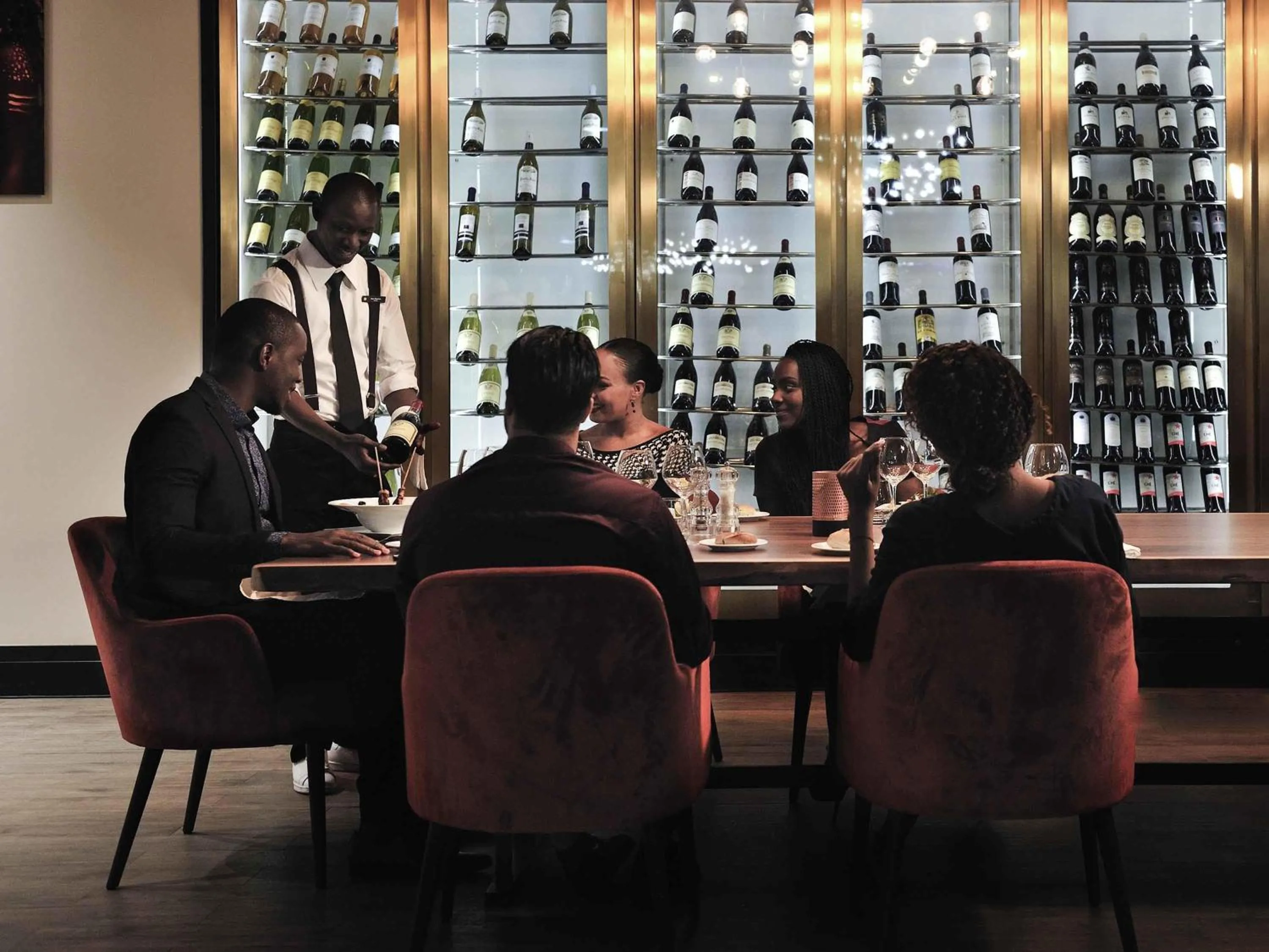 Restaurant/places to eat in Pullman Dakar Teranga