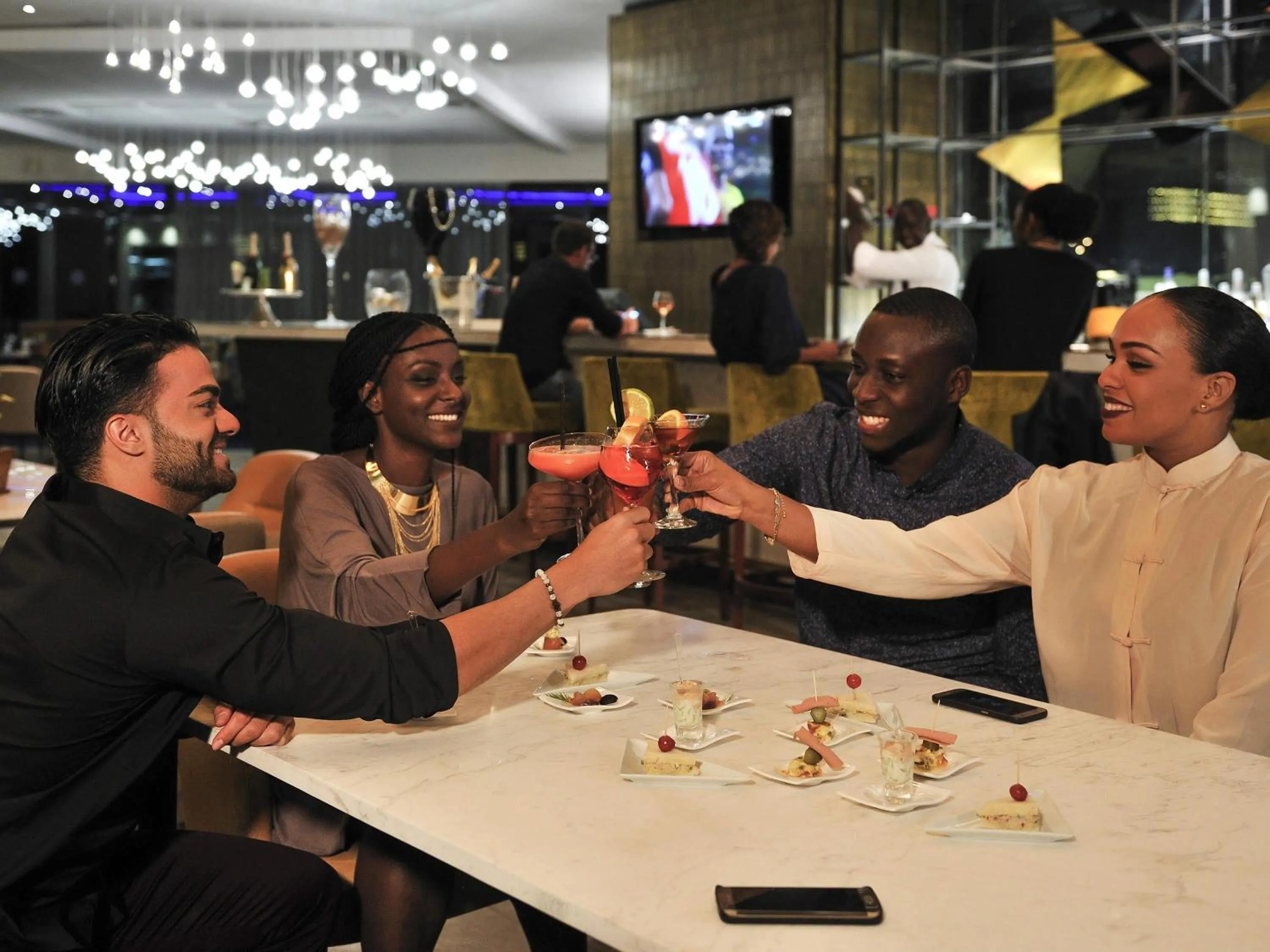 Lounge or bar in Pullman Dakar Teranga