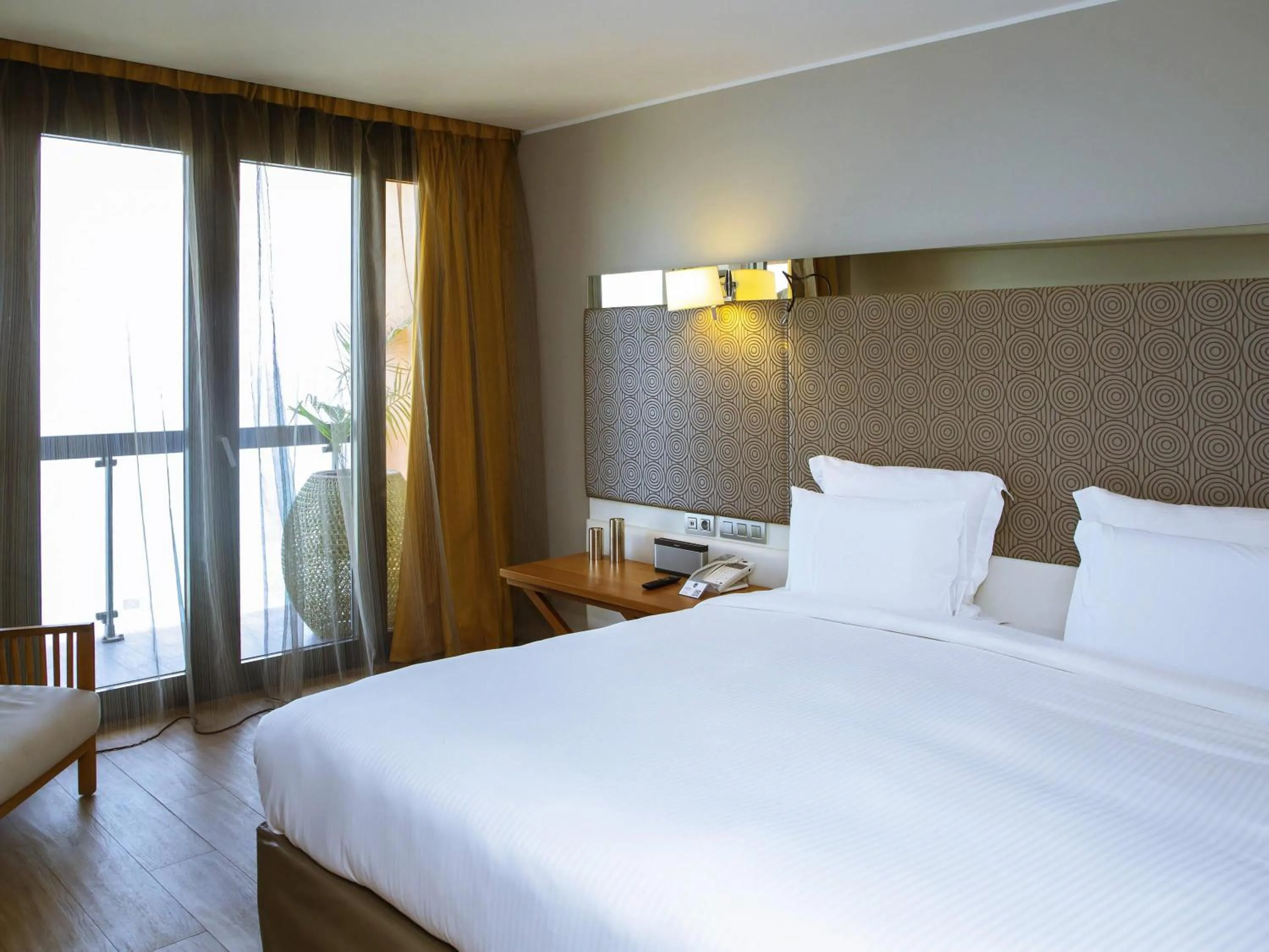 Bedroom, Bed in Pullman Dakar Teranga