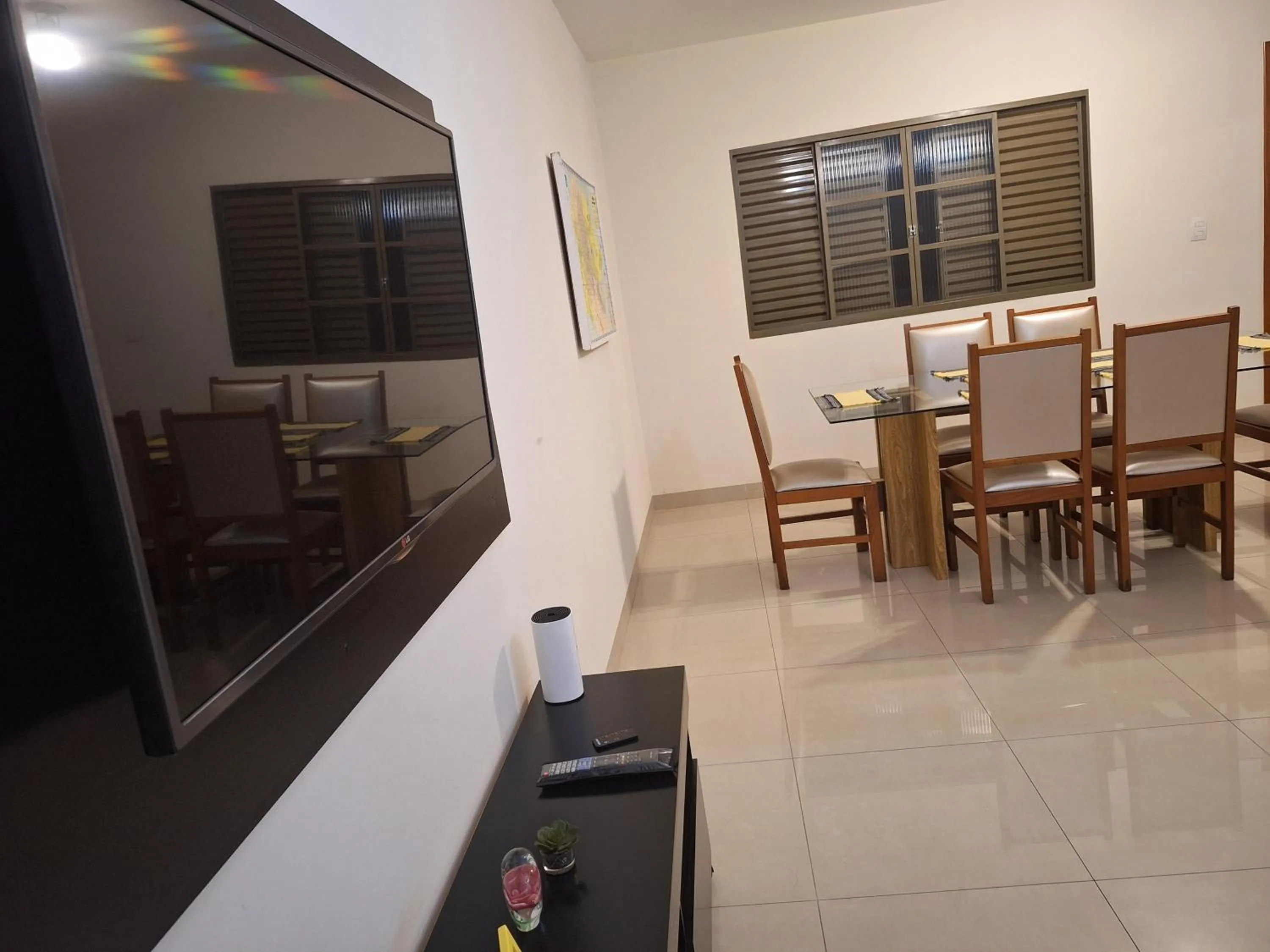 Apartamento 130m - 3 quartos com ar-condicionado e estacionamento
