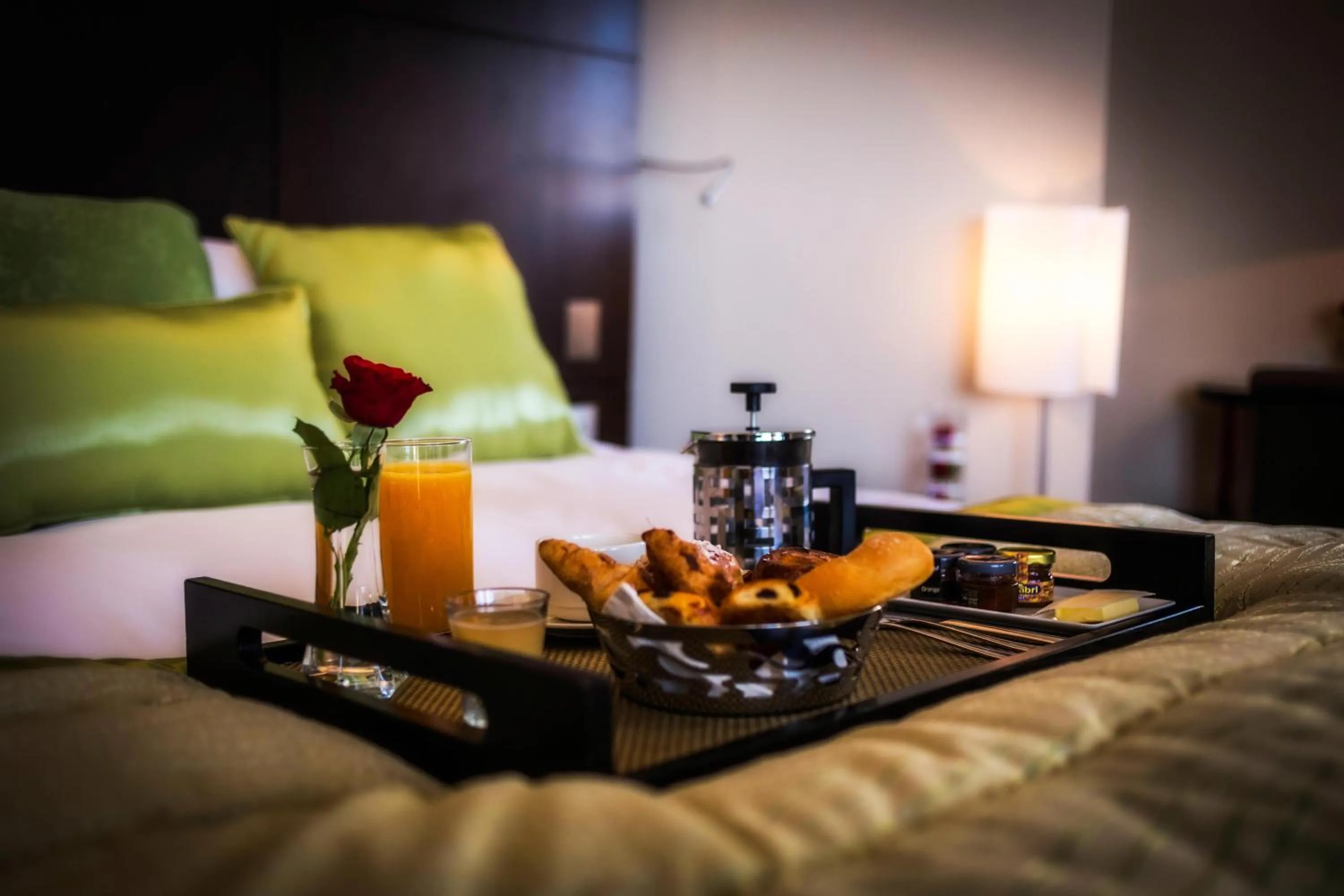 Bed in Sofitel Algiers Hamma Garden