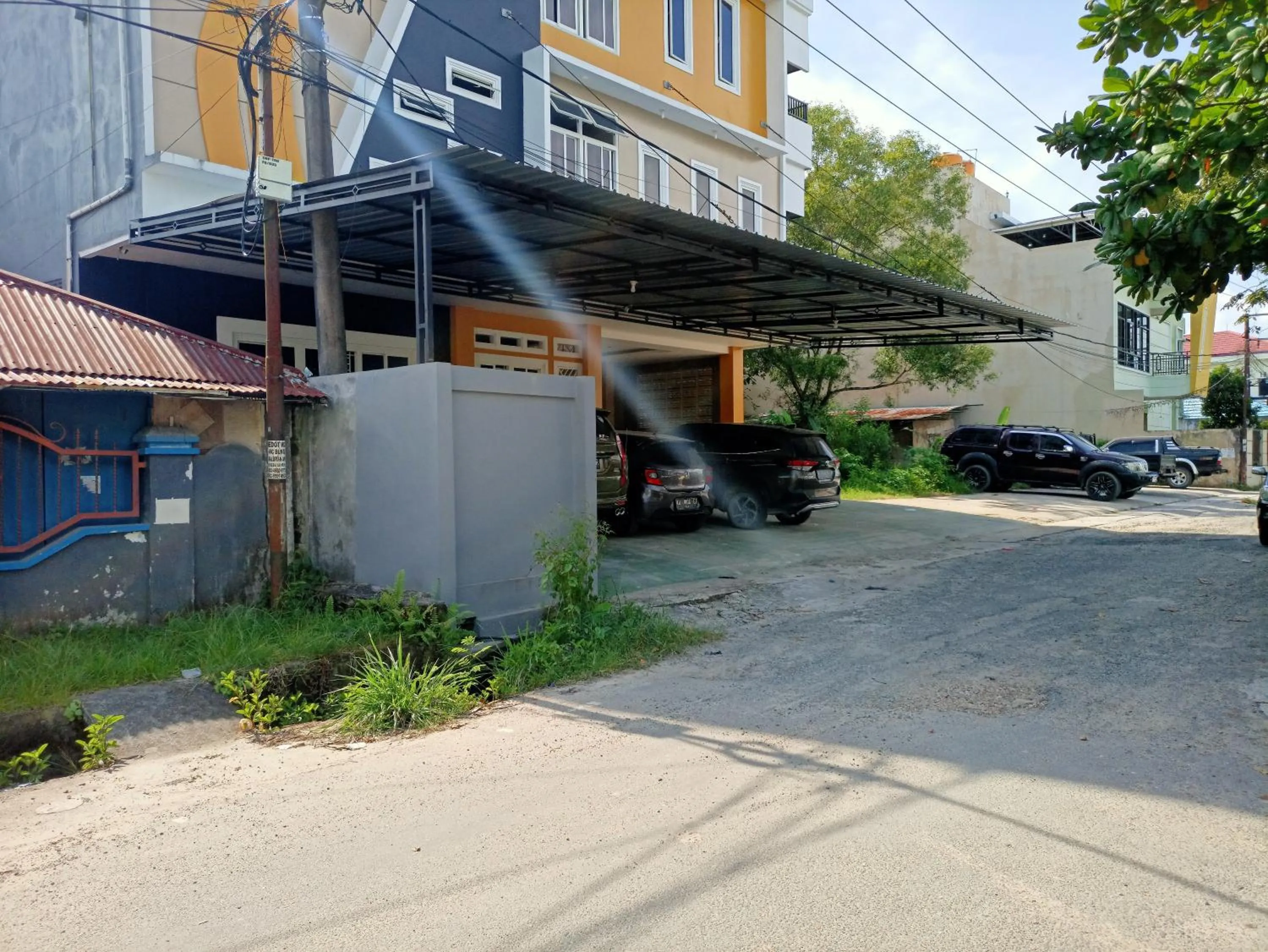 Facade/entrance in Hotel O Tri Homestay