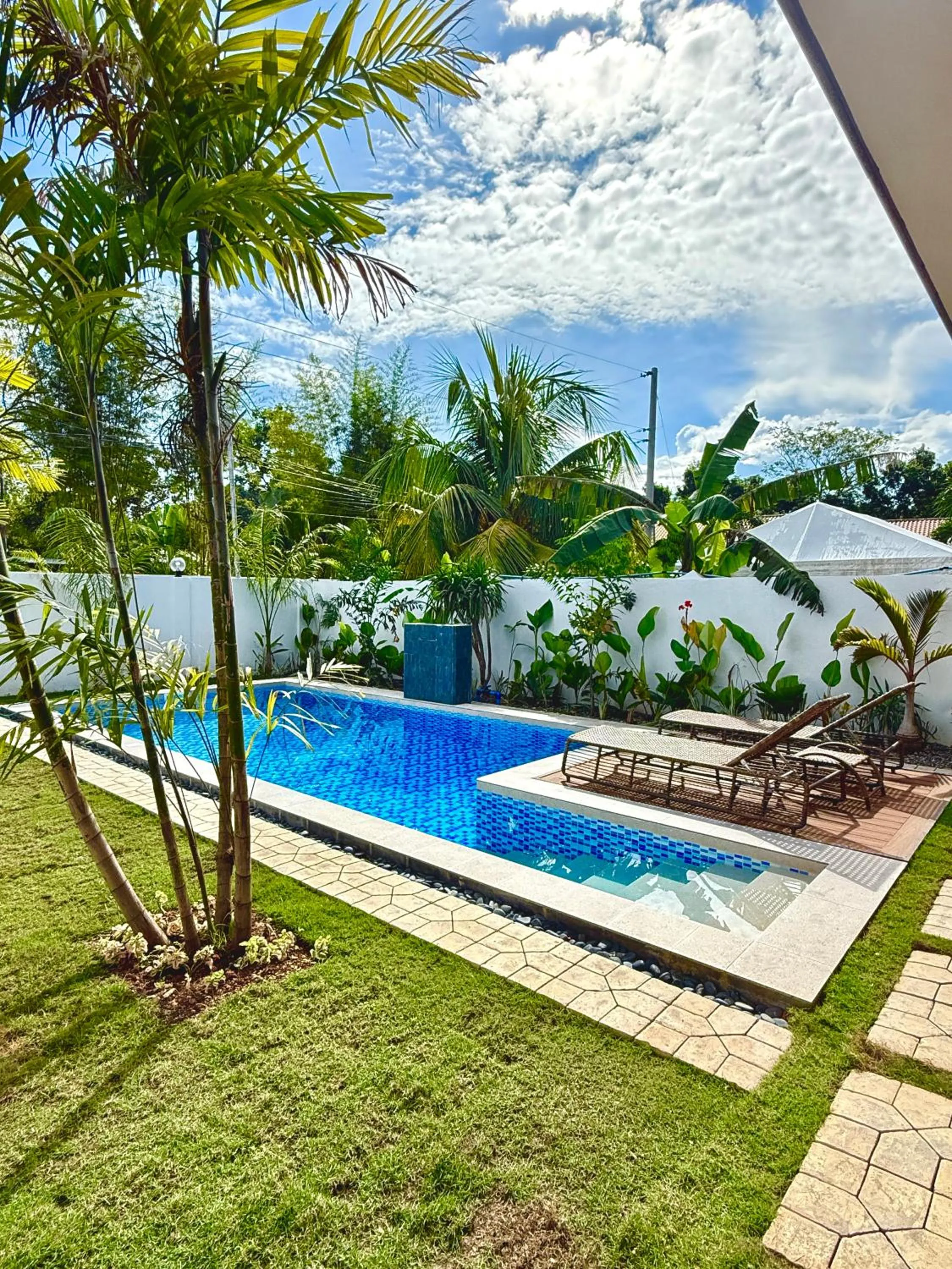 Bella Napoli Resort & Resto