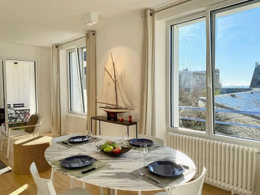 Appartement proche plage avec vue mer