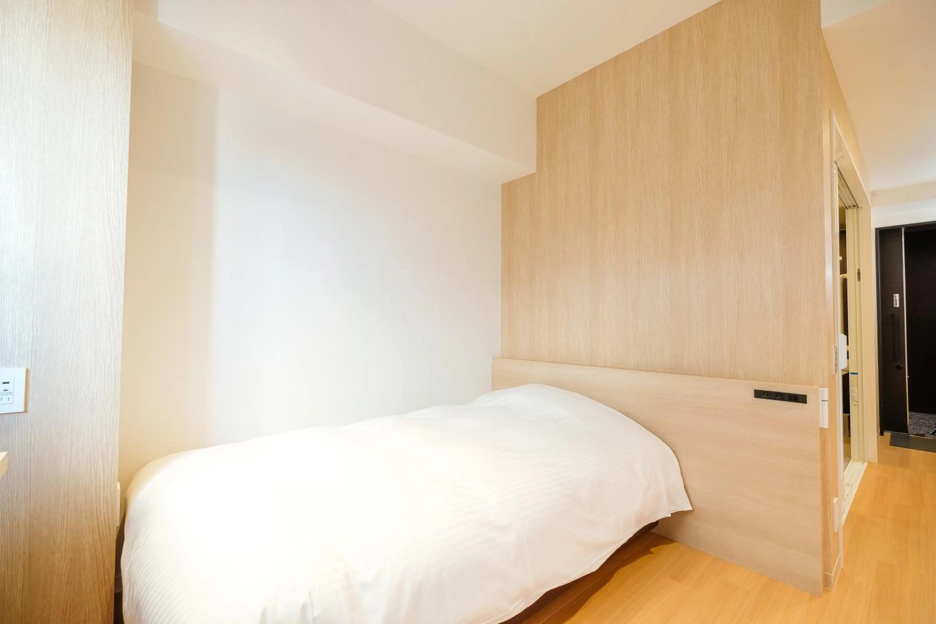 Bedroom, Bed in ELE Hotel Kuzuha