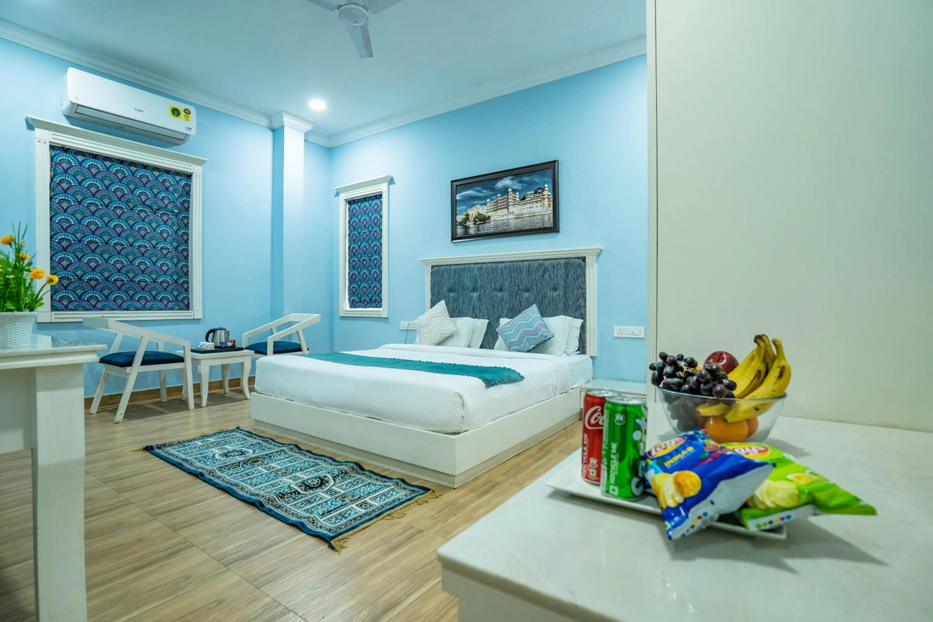 TV and multimedia, Bed in Tripli Hotels White Manor