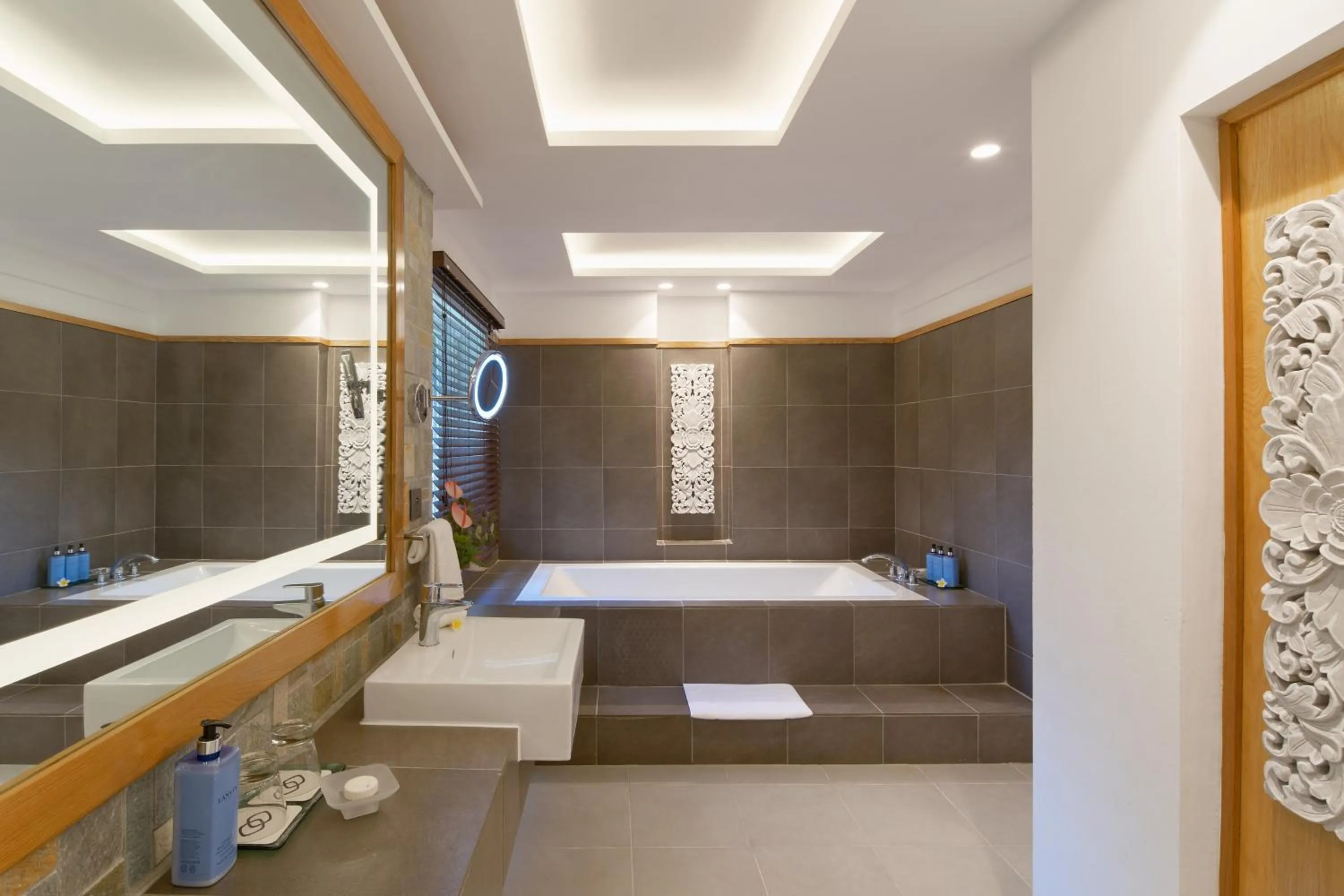 Bathroom in Sofitel Mauritius L'Imperial Resort & Spa