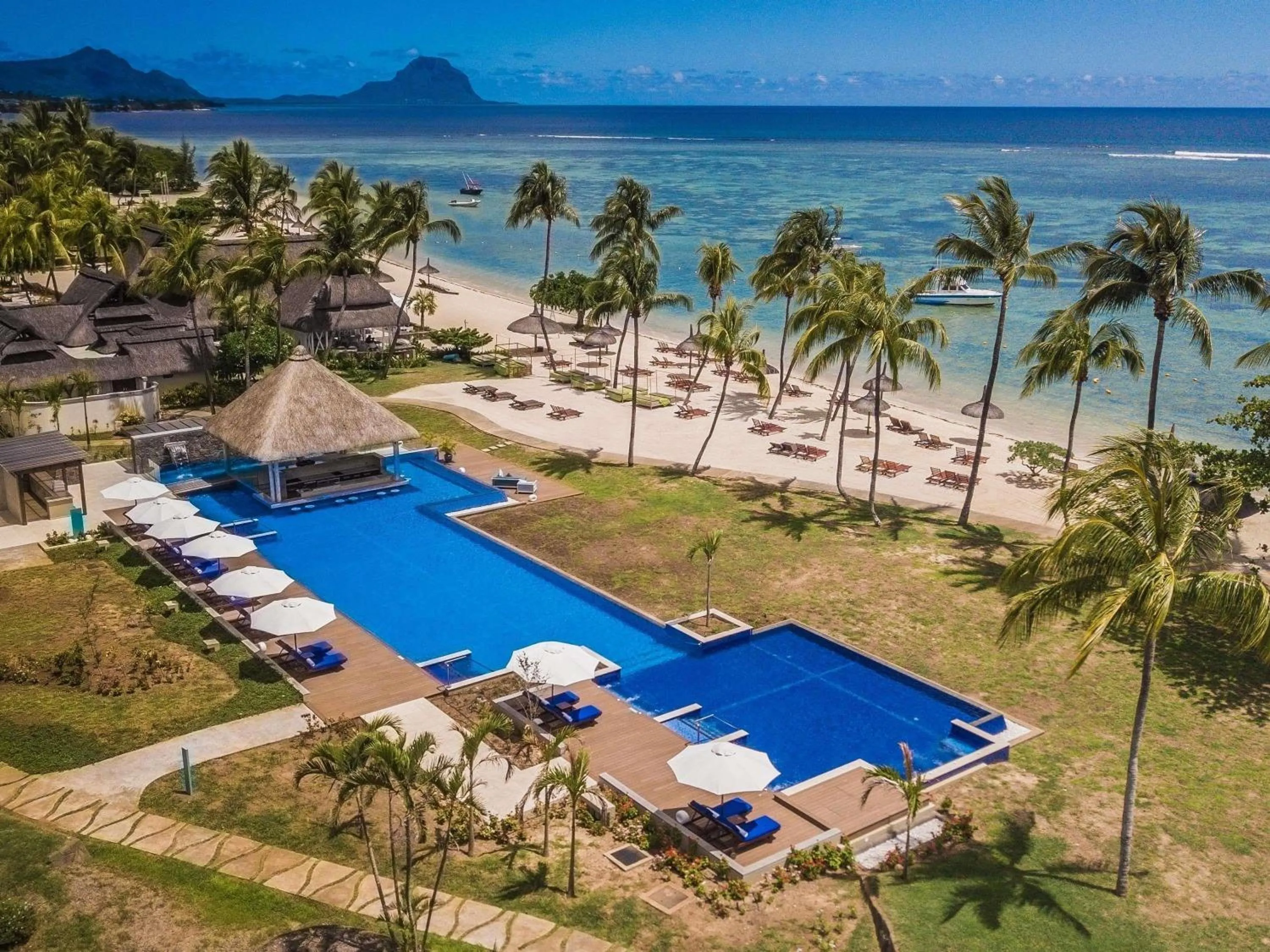 Lounge or bar in Sofitel Mauritius L'Imperial Resort & Spa