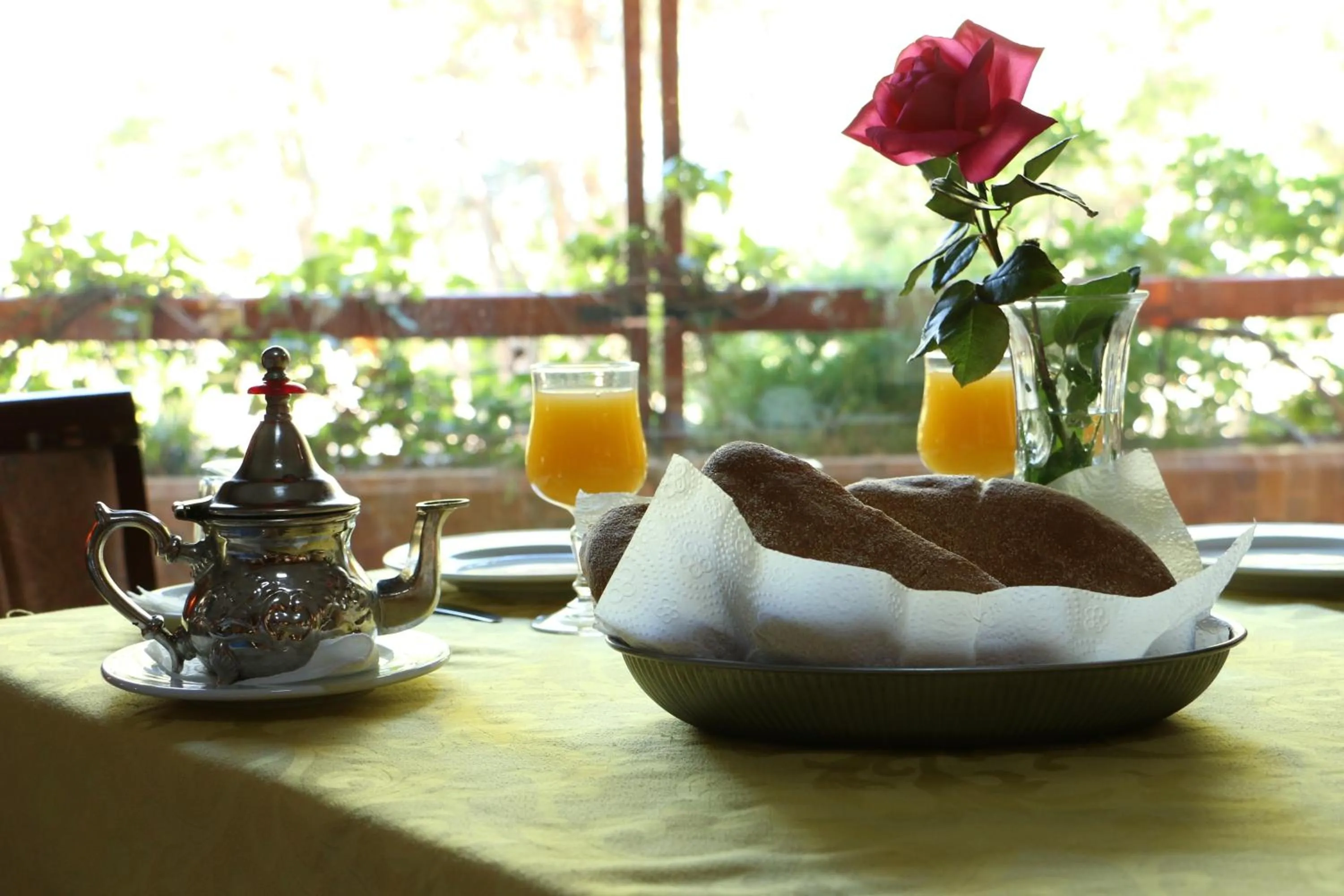 Continental breakfast in Sidi Harazem