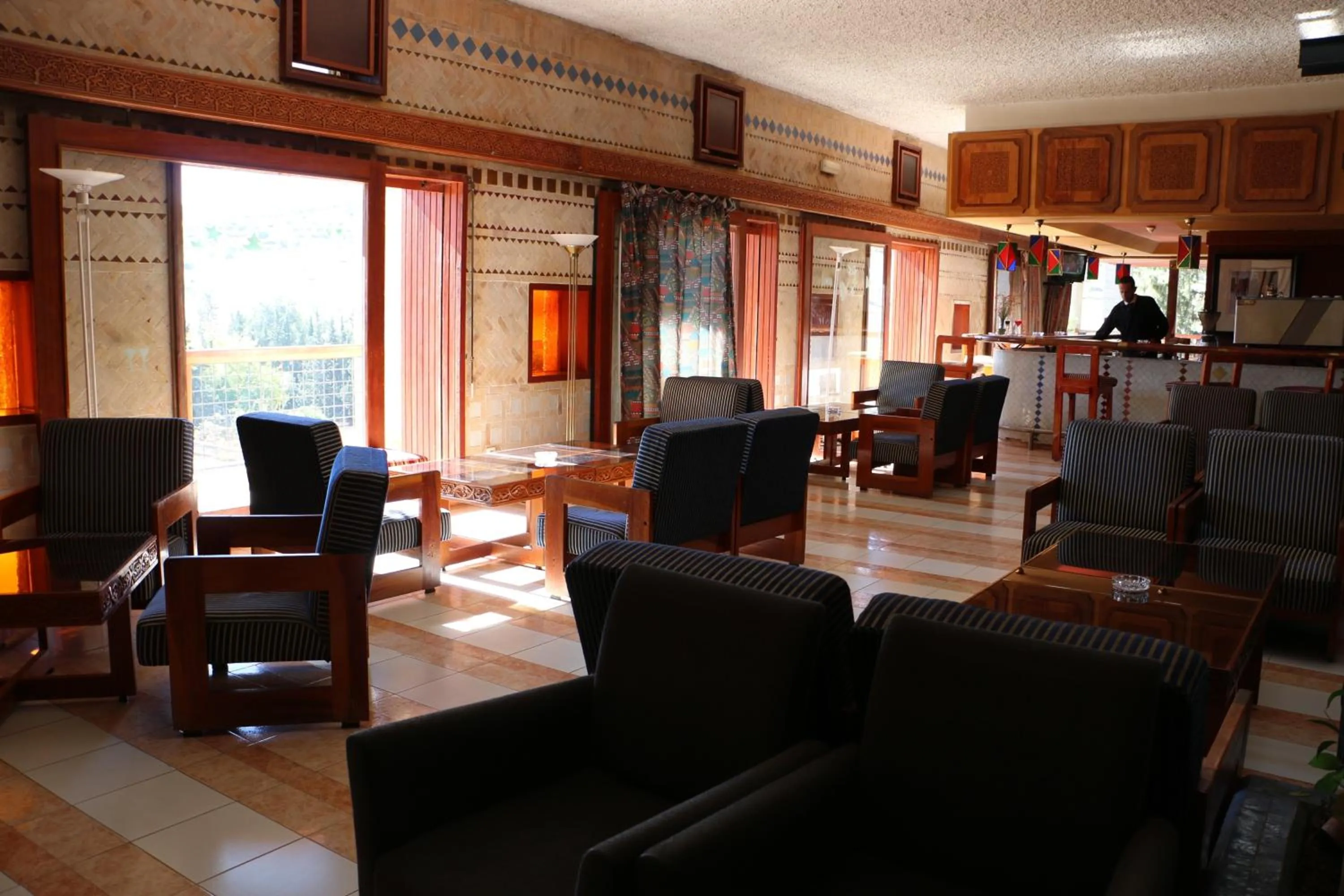 Restaurant/places to eat in Sidi Harazem