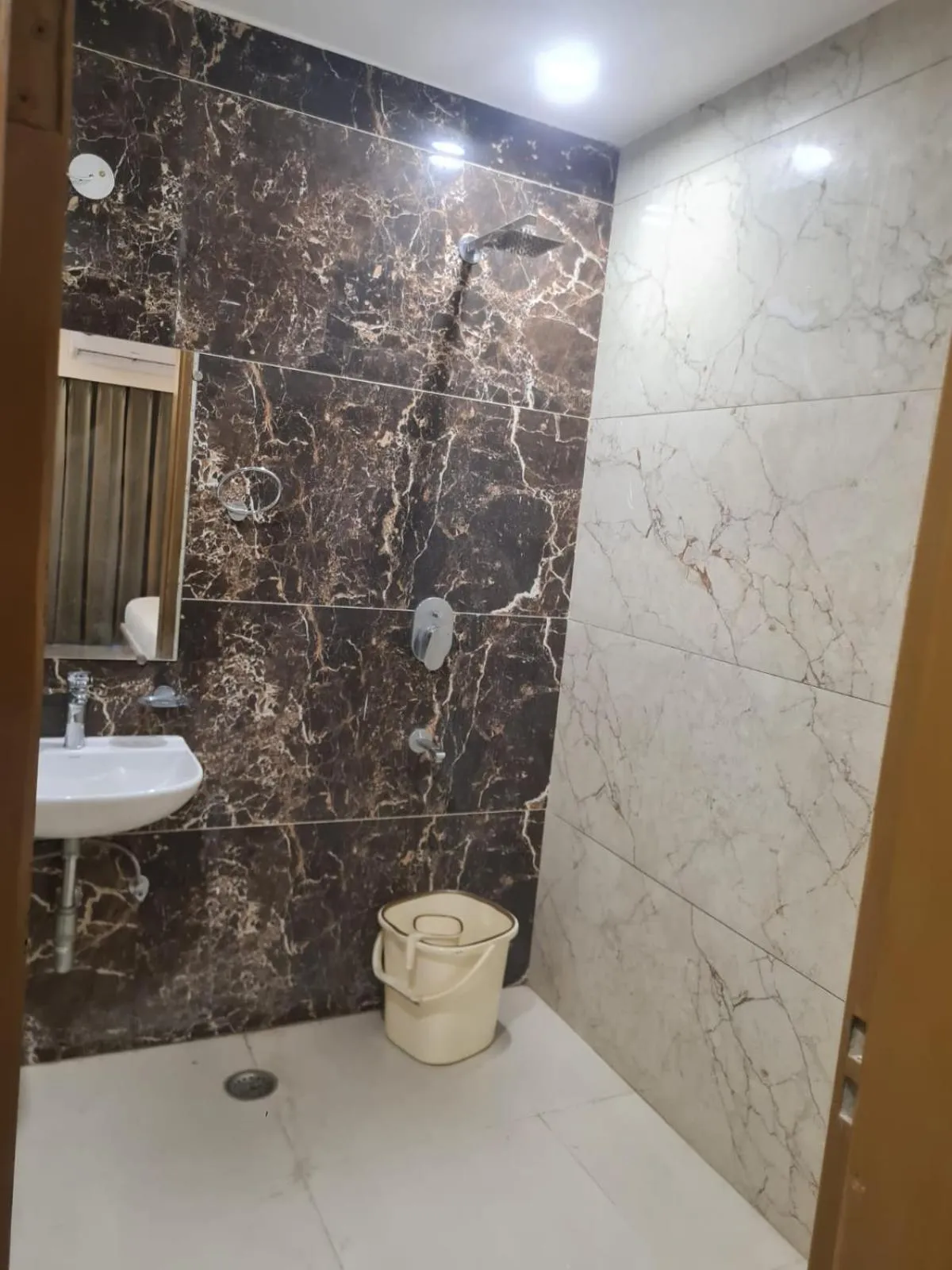 Bathroom in Amahi Inn - Sector 48