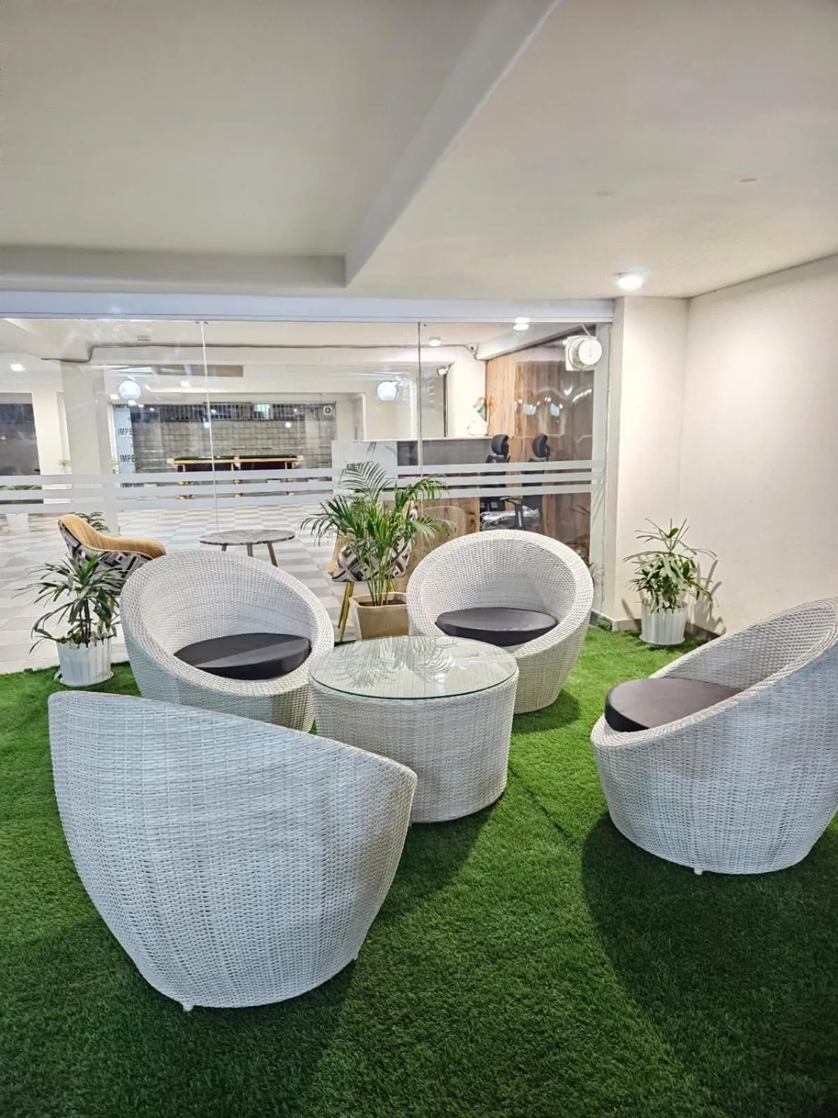 Restaurant/places to eat in Amahi Inn - Sector 48