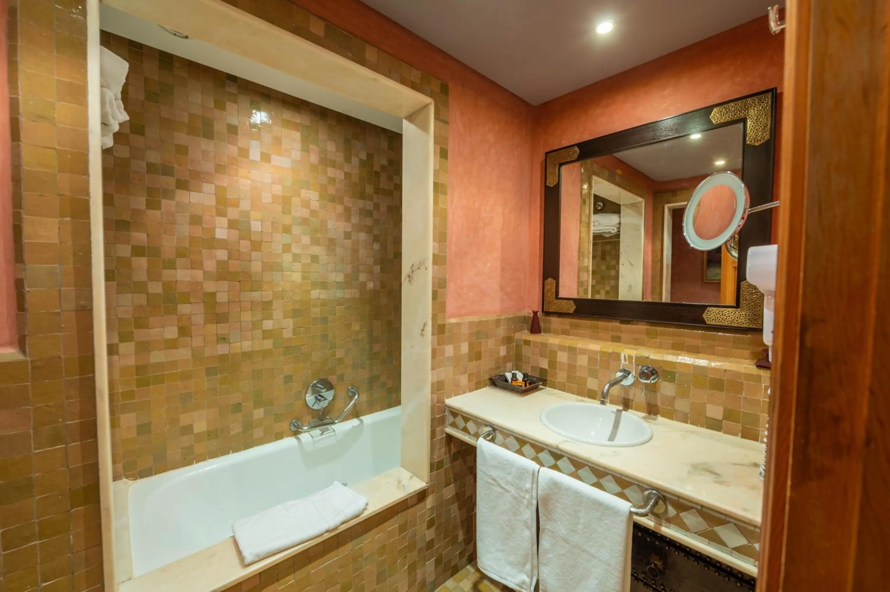 Bathroom in Pavillon du Golf - Palmeraie suites