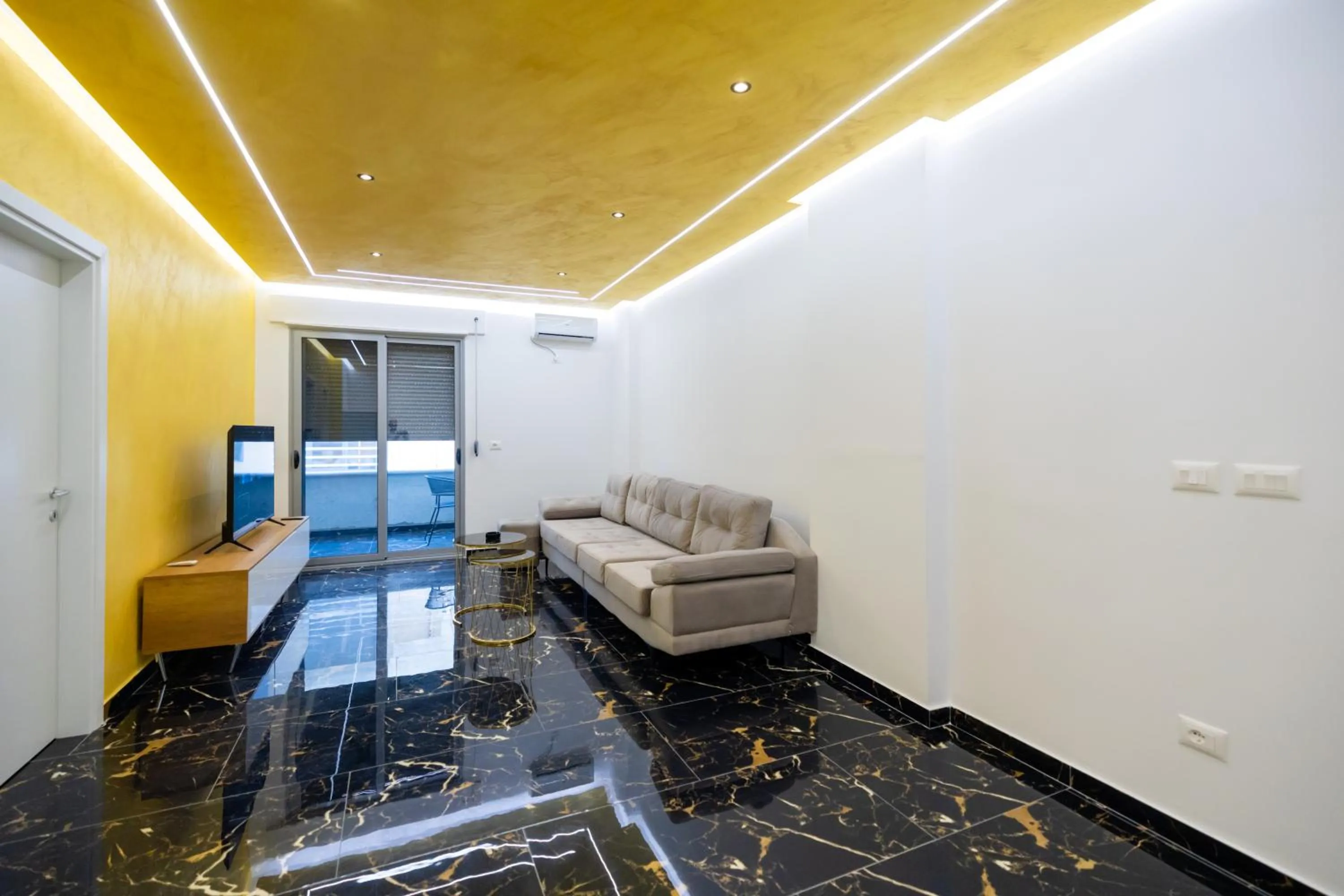 Living room in Sea & Sand Hotel