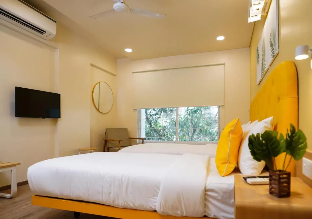 Standard Twin Room in Bloom Hotel Koregaon Park Standard Twin Room in Bloom Hotel Koregaon Park