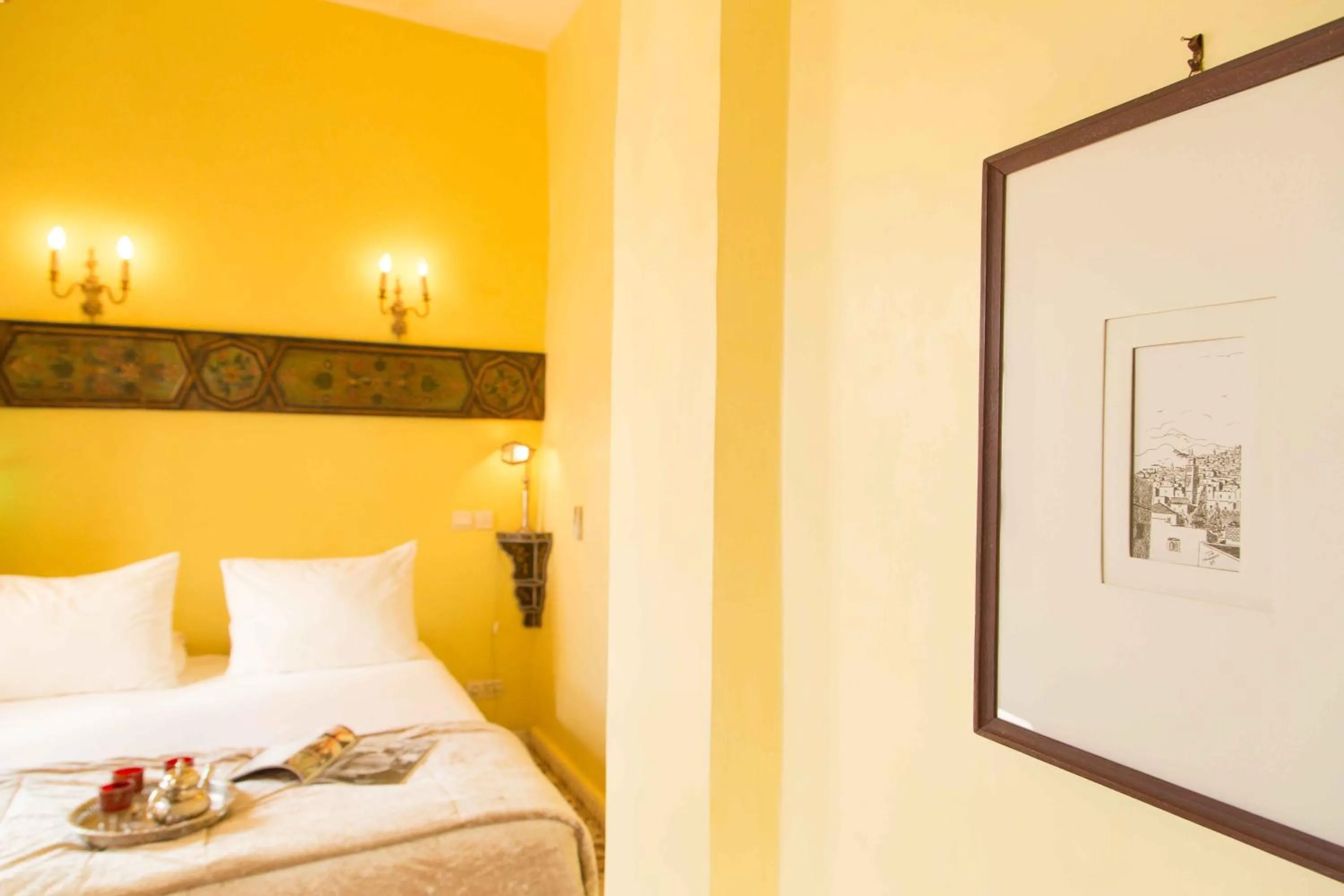 Bedroom, Bed in Dar El Kébira