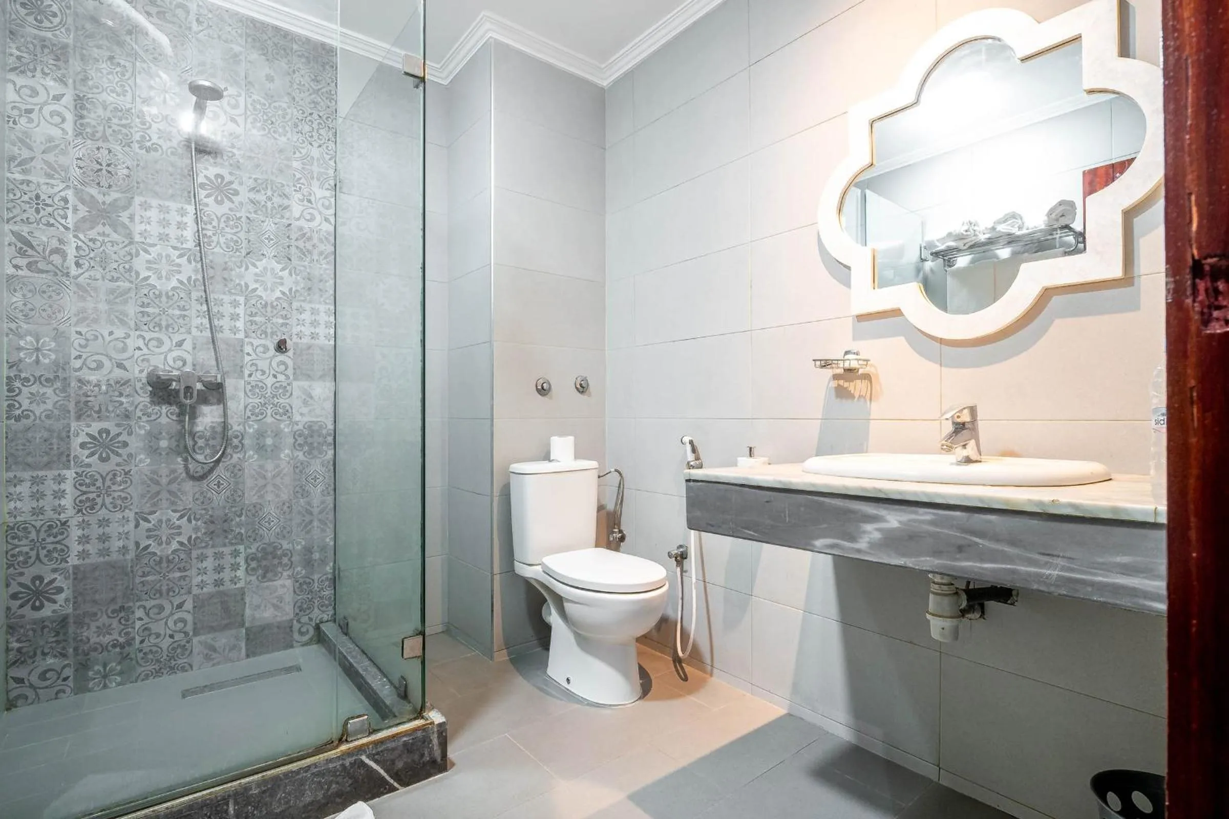 Shower in Hotel Casablanca City Center