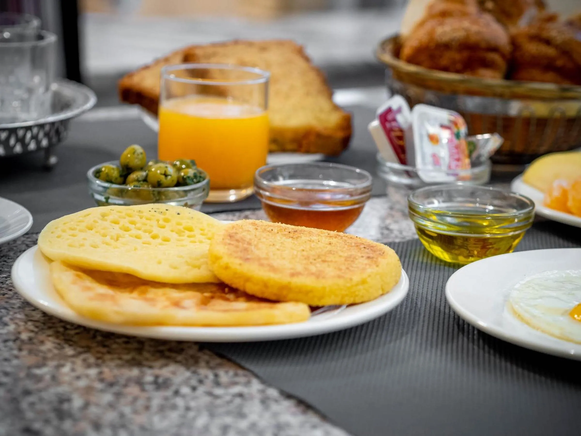 Food and drinks in Hotel Casablanca City Center