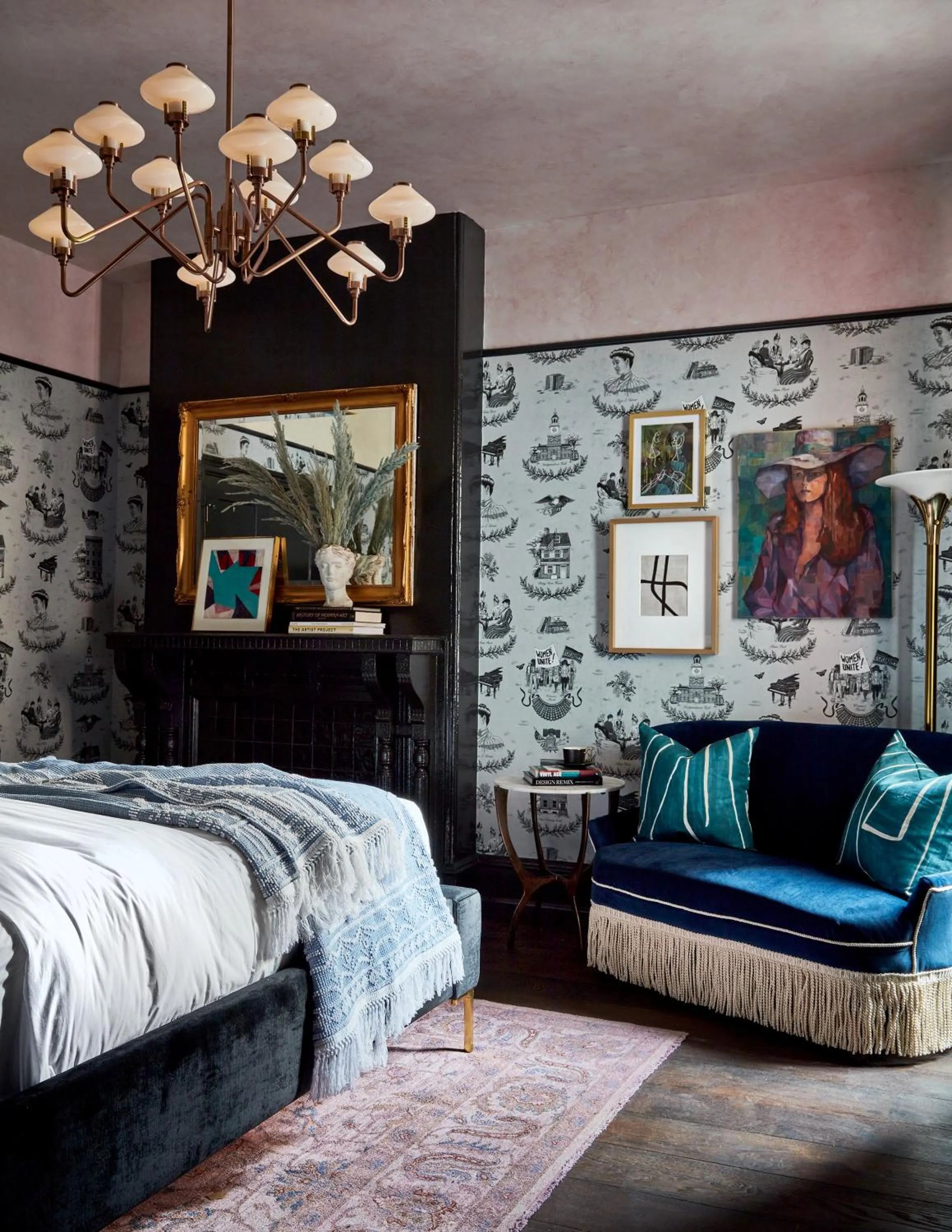 Bed in Guild House Hotel